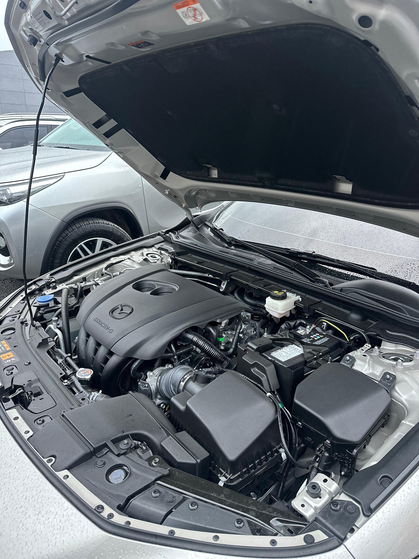 MAZDA 3 TOURING SEDÁN HYBRID 2.0 2025 AUTOMÁTICO