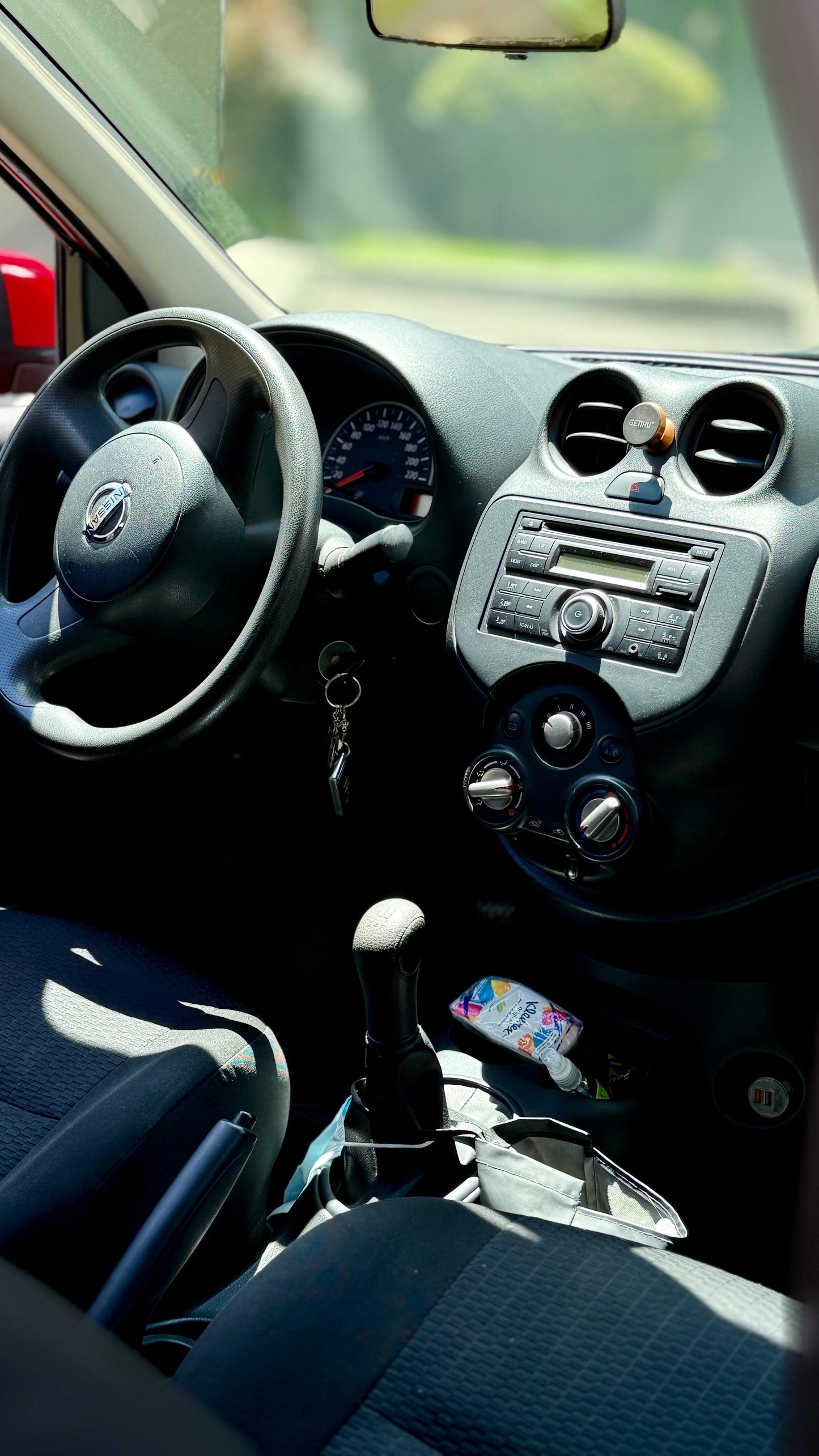 NISSAN MARCH ACTIVE 1.6 2015 MECÁNICO