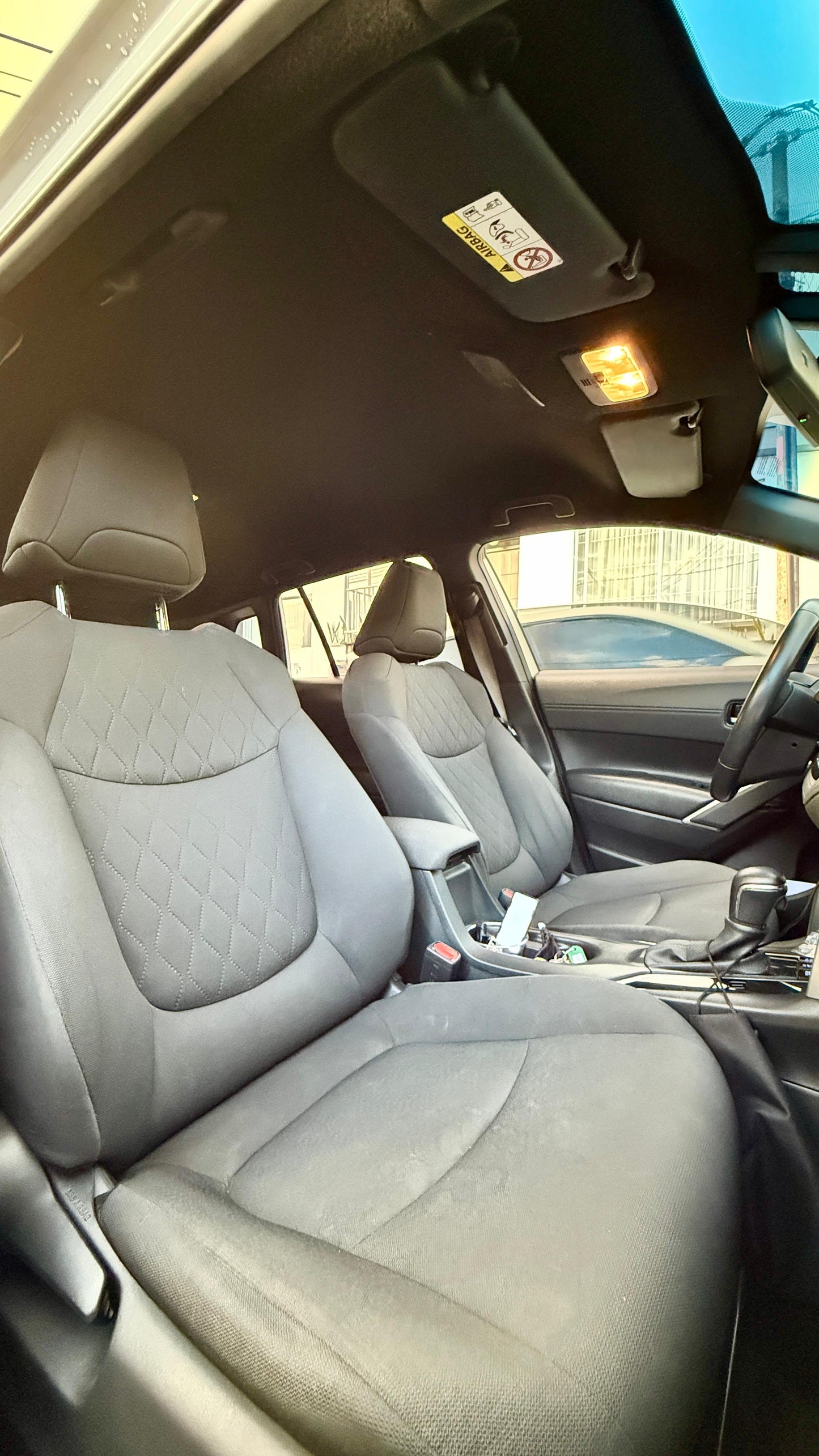 TOYOTA COROLLA CROSS XE-i 1.8 HYBRID 2023 AUTOMÁTICA