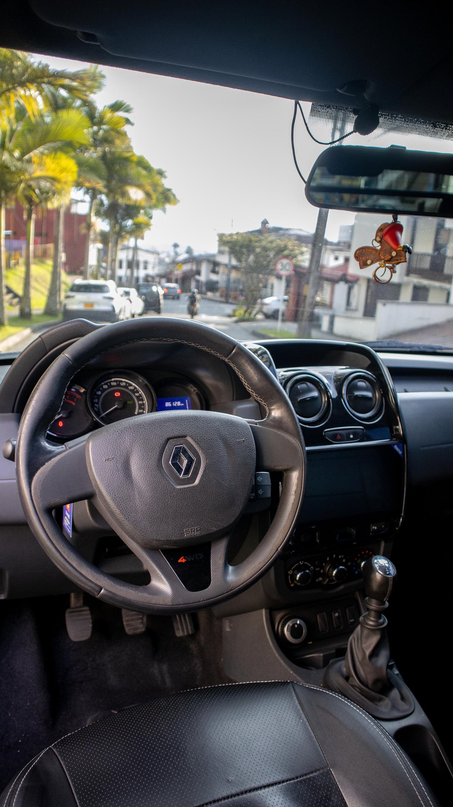 RENAULT DUSTER OROCH INTENSE 2.0 4x4 AWD 2020 MECÁNICA