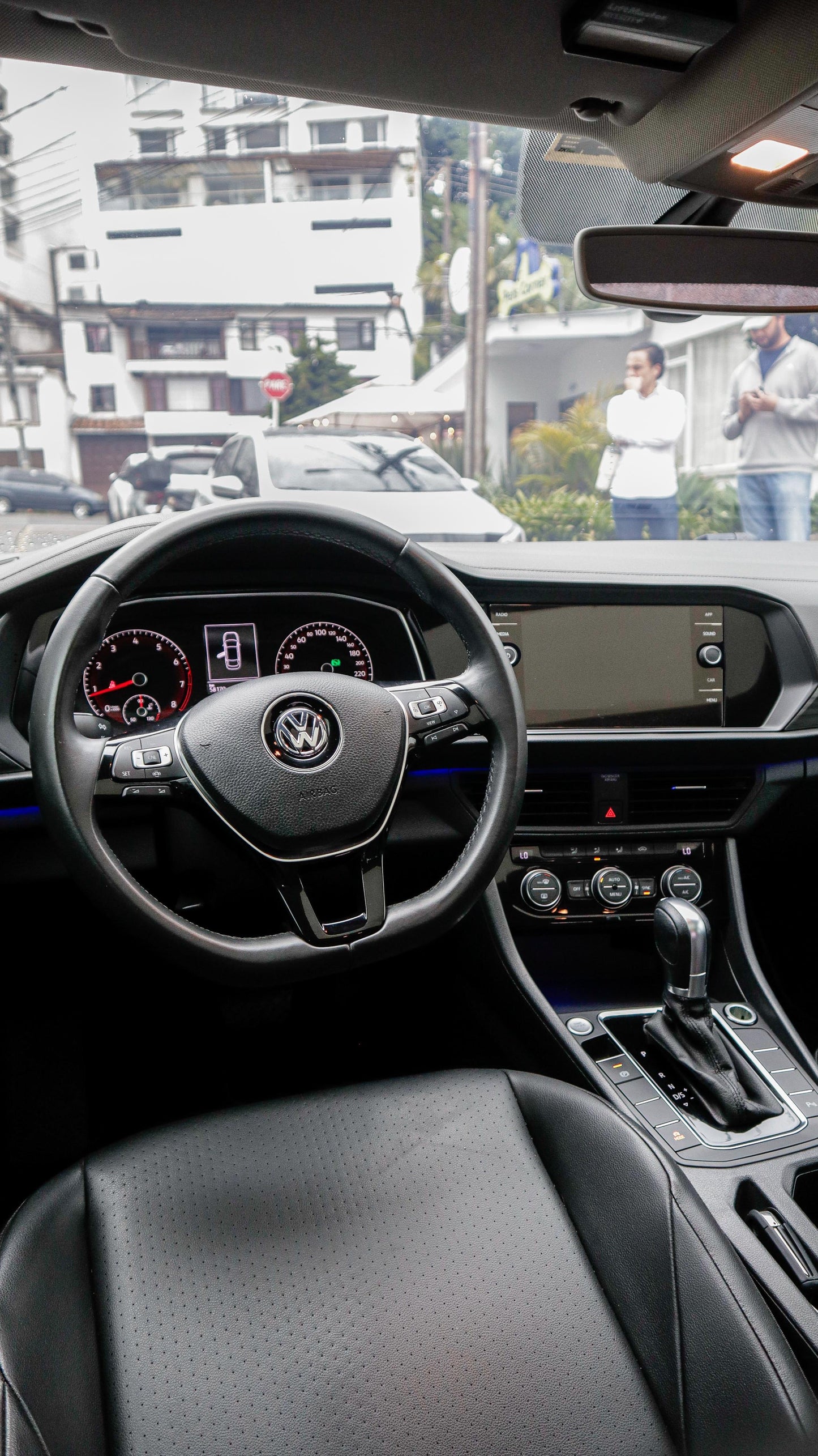 VOLKSWAGEN JETTA HIGHLINE TSI 1.4 2019 AUTOMÁTICO