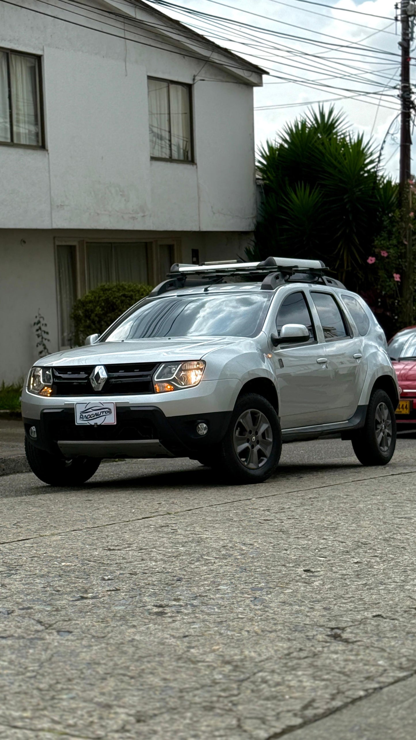 RENAULT DUSTER 2.0 50 AÑOS 4x4 GASOLINA 2020 MECÁNICA
