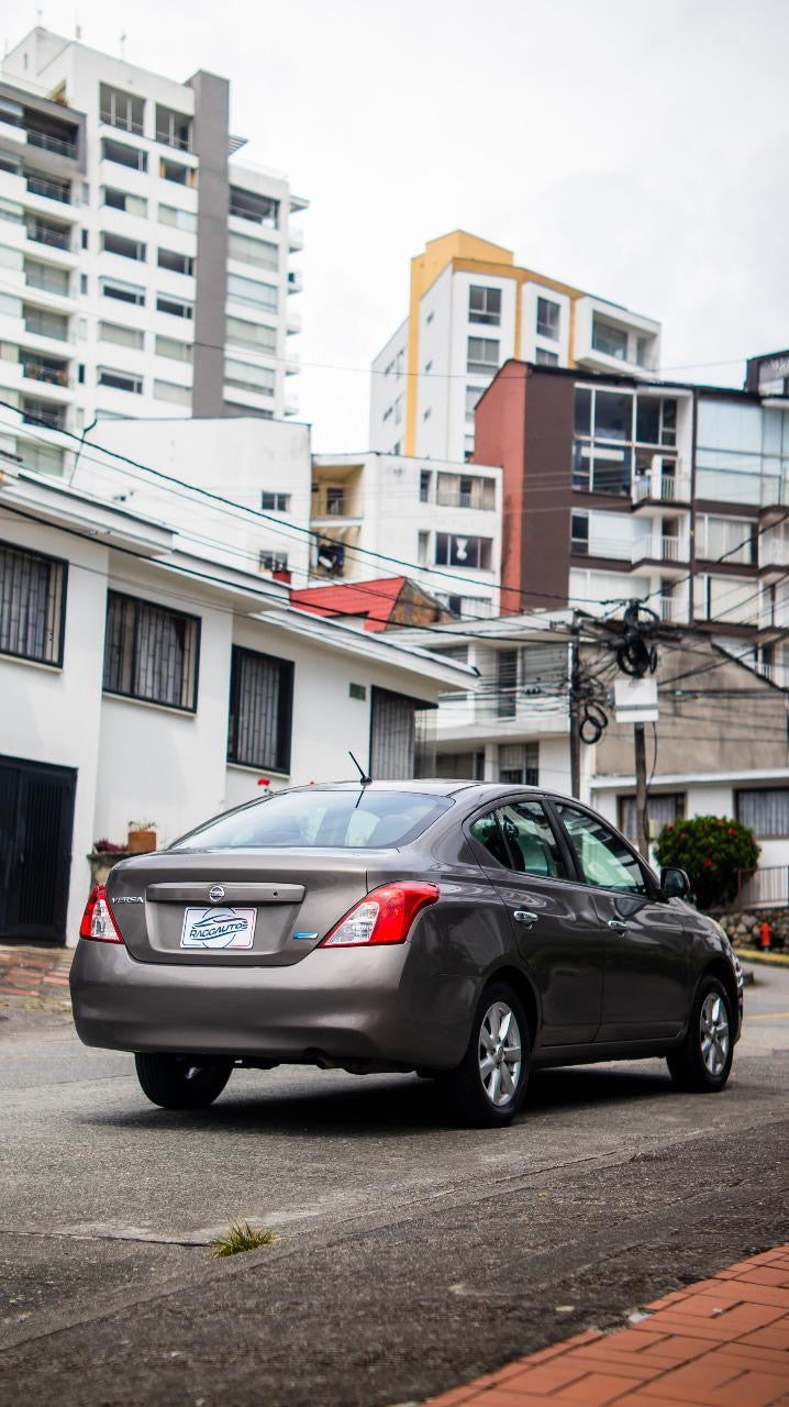 NISSAN VERSA 1.6 ADVANCE 2013 MECÁNICO