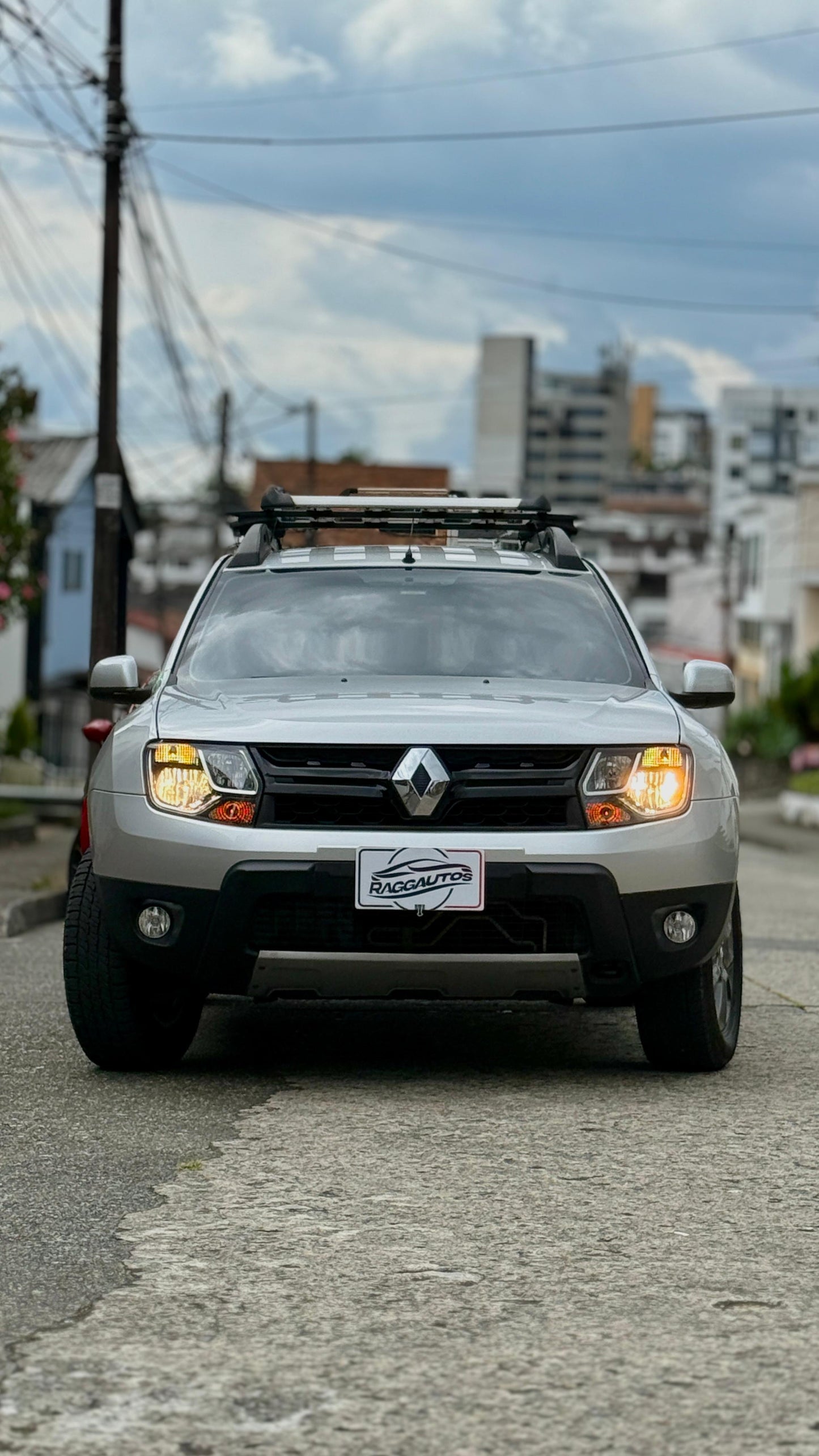 RENAULT DUSTER 2.0 50 AÑOS 4x4 GASOLINA 2020 MECÁNICA
