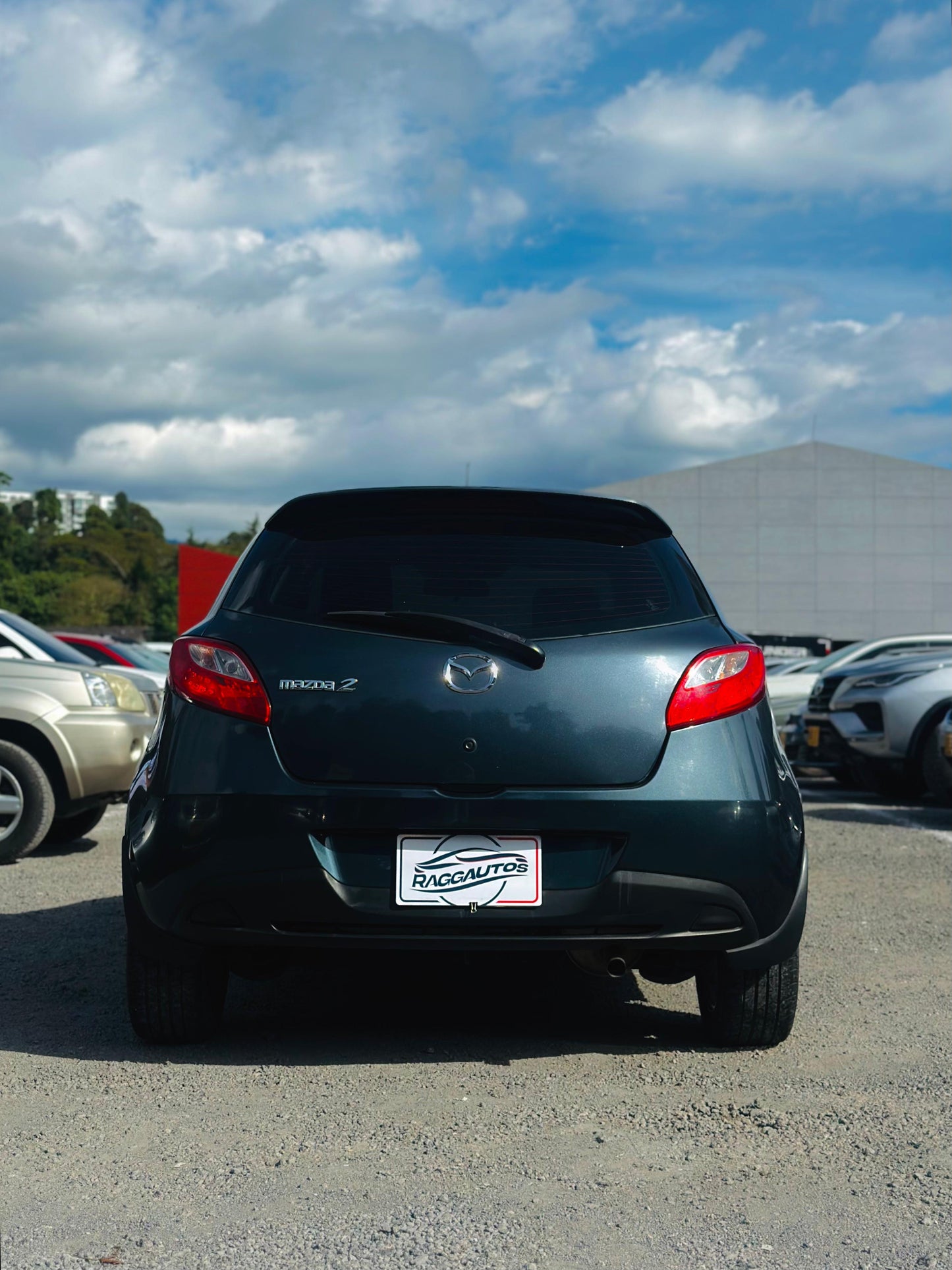 MAZDA 2 1.5 HATCHBACK 2014 MECÁNICO