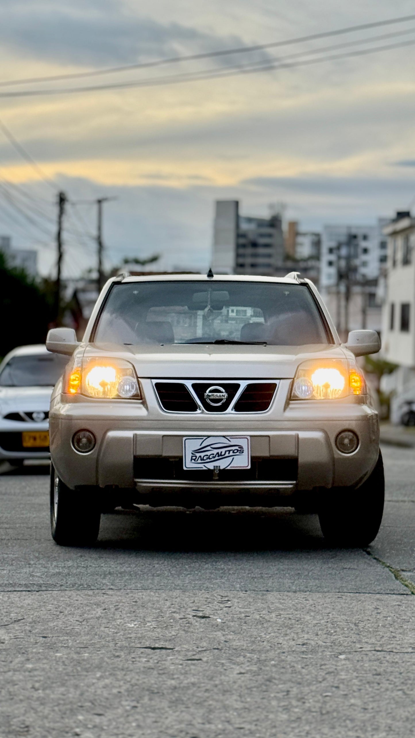 NISSAN XTRAIL 2.5 GASOLINA 4X4 2003 AUTOMÁTICA