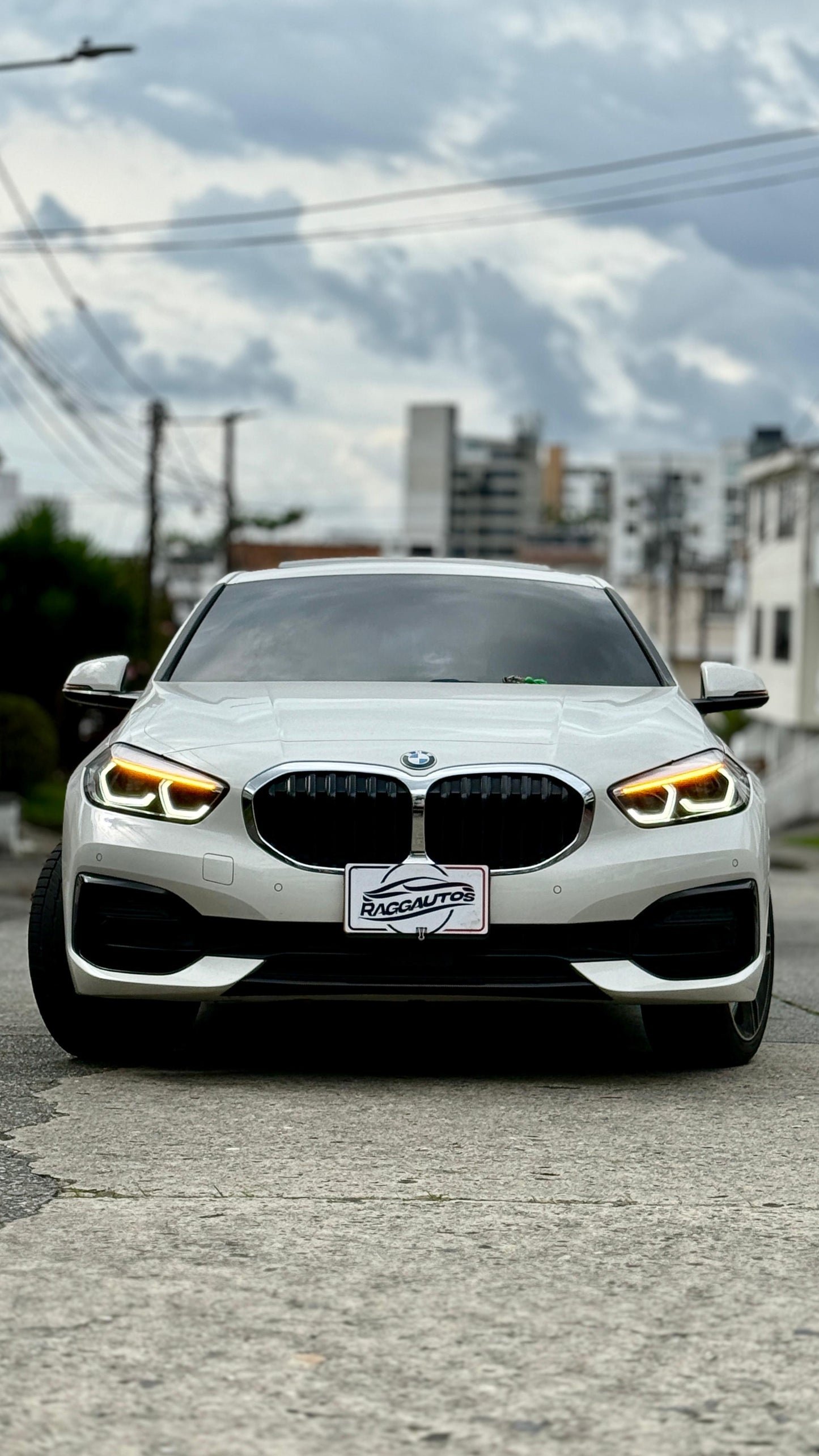 BMW 118i 1.5 TURBO 2020 AUTOMÁTICO