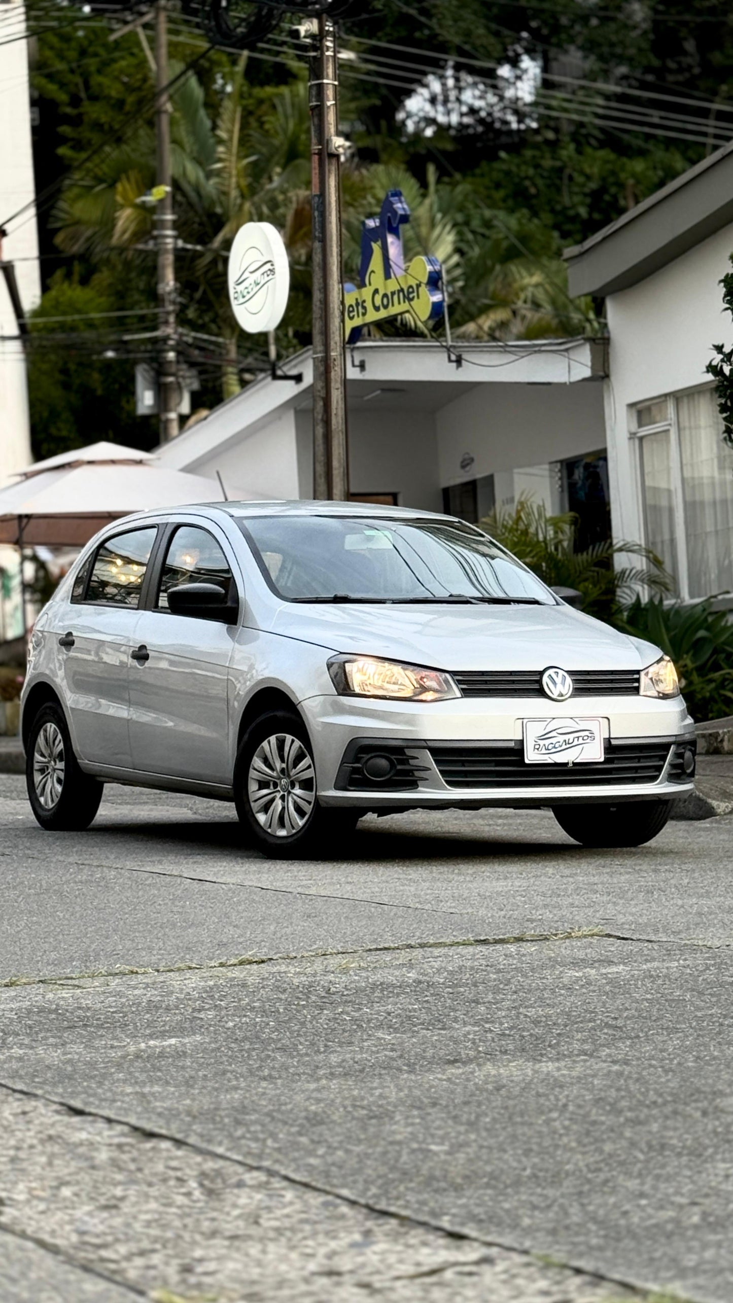 VOLKSWAGEN GOL TRENDLINE 1.6 2018 MECÁNICO