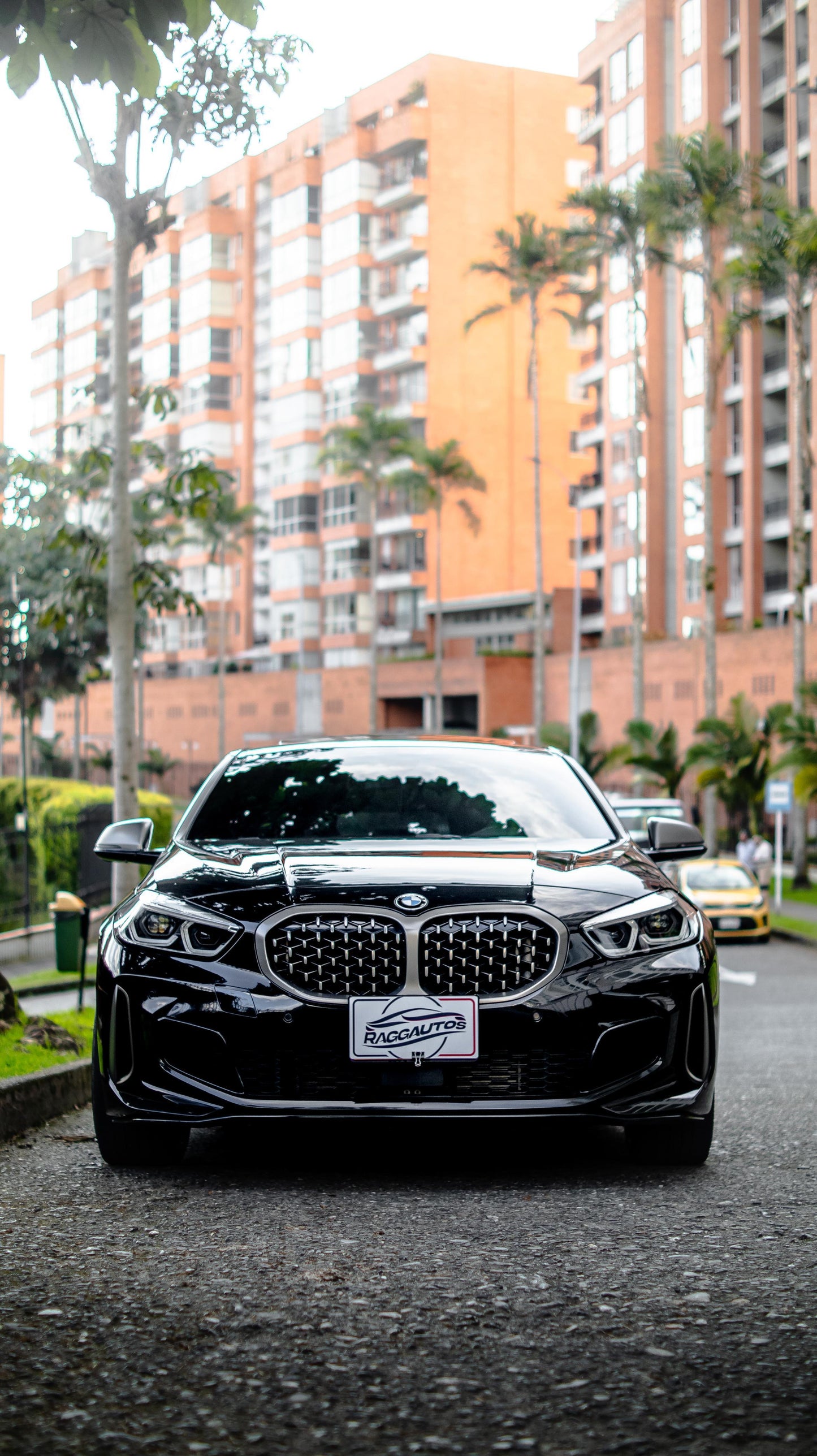 BMW 135i XDRIVE 2.0 TURBO PAQUETE M 2023 AUTOMÁTICO