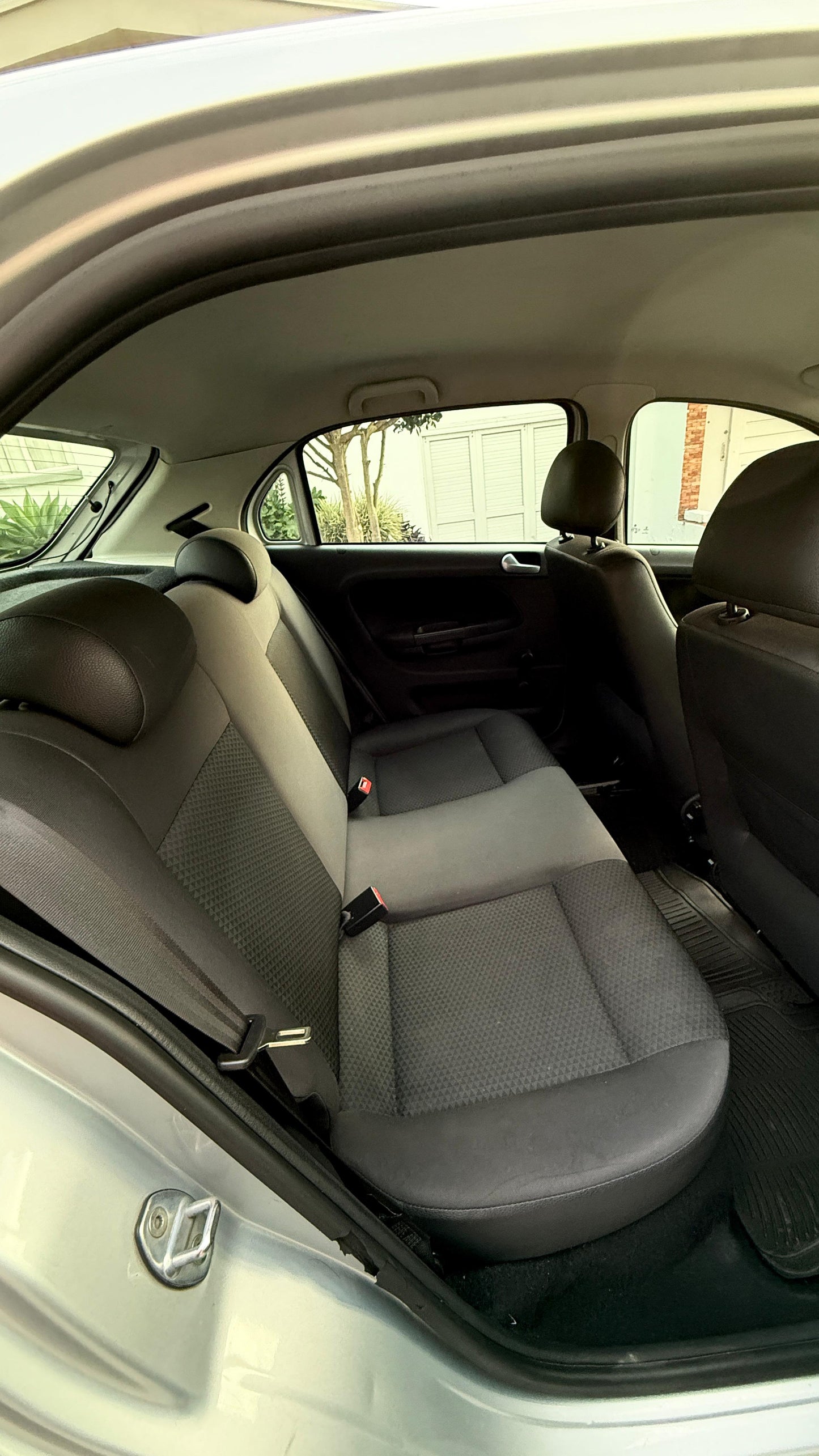 VOLKSWAGEN GOL TRENDLINE 1.6 2018 MECÁNICO