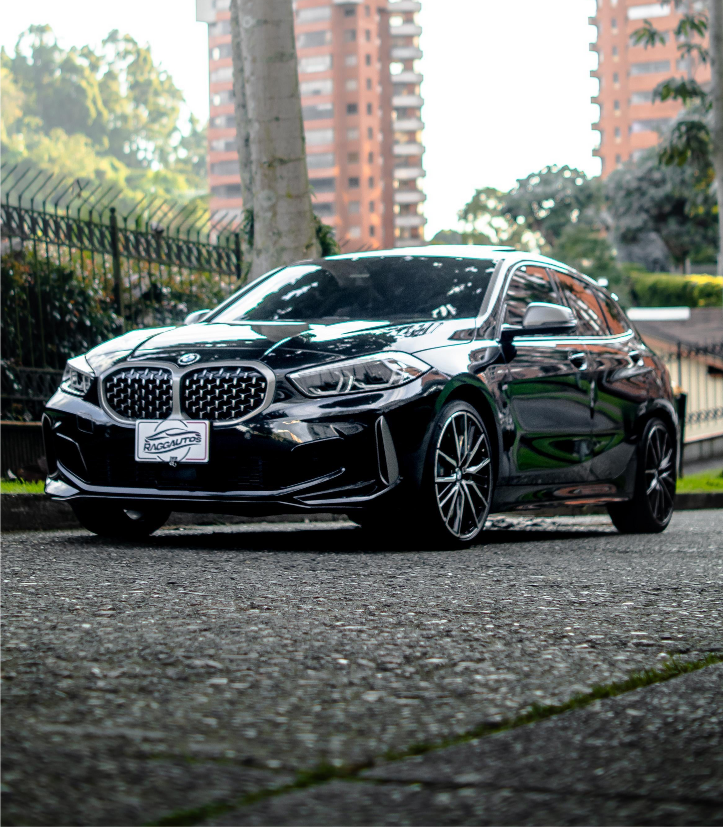 BMW 135i XDRIVE 2.0 TURBO PAQUETE M 2023 AUTOMÁTICO