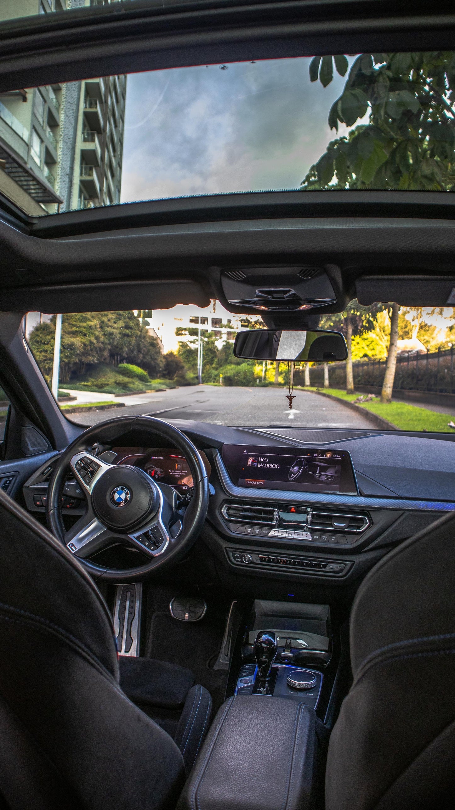 BMW 135i XDRIVE 2.0 TURBO PAQUETE M 2023 AUTOMÁTICO