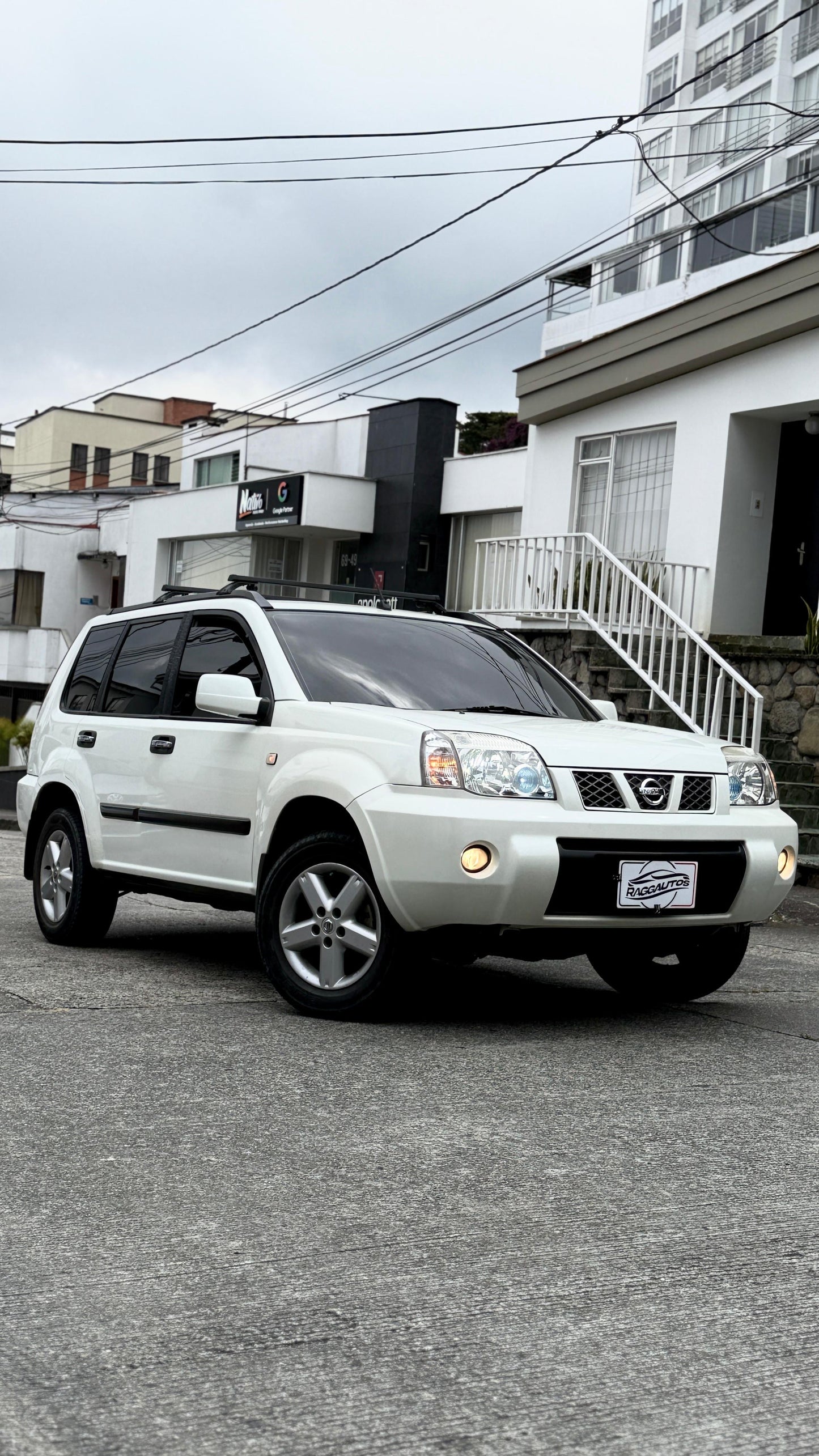 NISSAN XTRAIL CLASSIC 2.5 GASOLINA 2013 AUTOMÁTICA