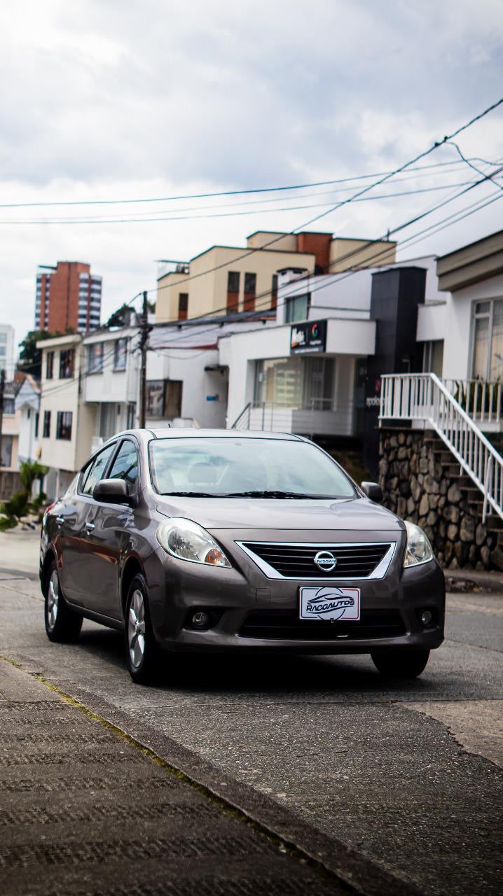 NISSAN VERSA 1.6 ADVANCE 2013 MECÁNICO