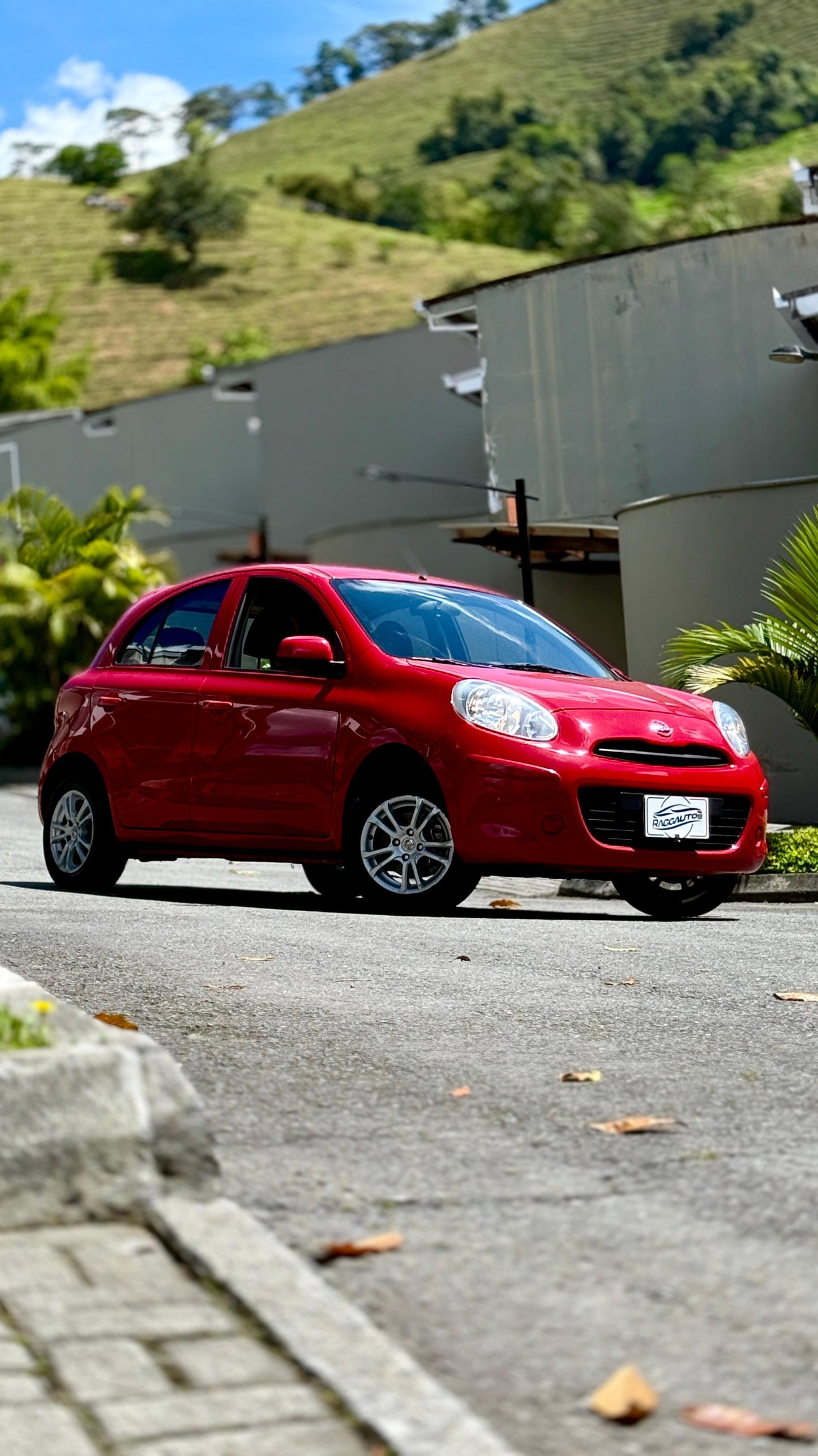 NISSAN MARCH ACTIVE 1.6 2015 MECÁNICO