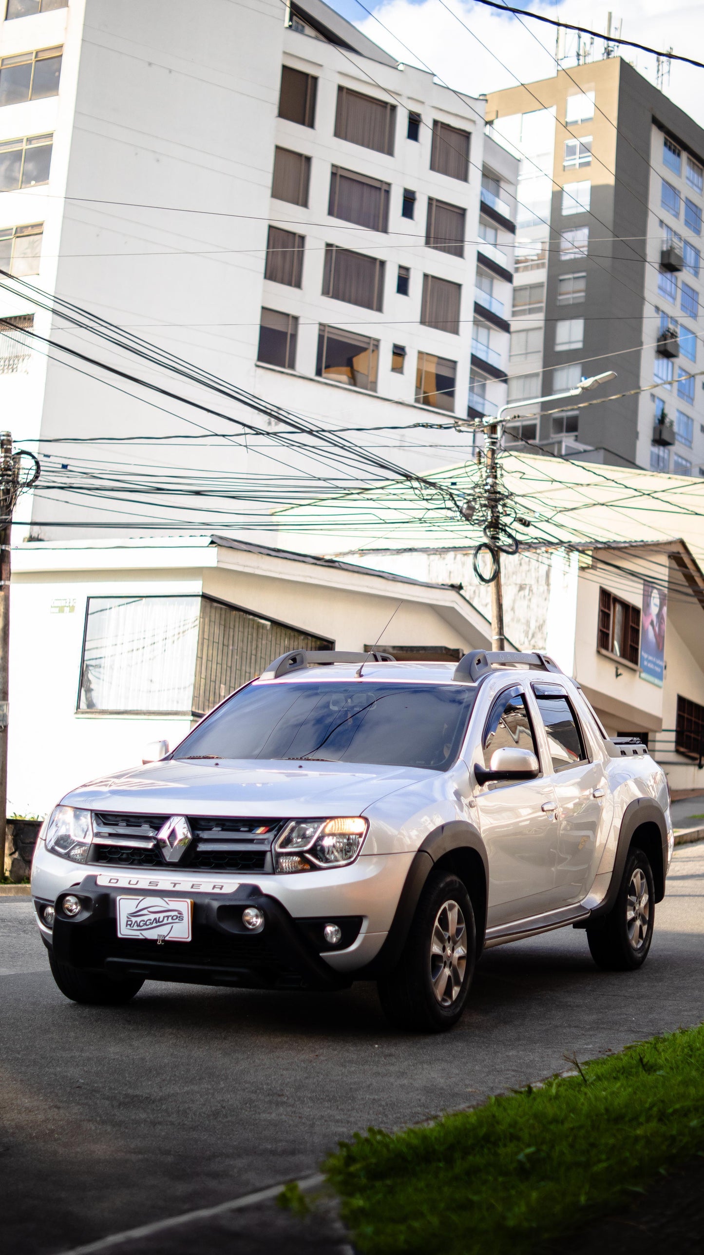 RENAULT DUSTER OROCH INTENSE 2.0 4x4 AWD 2020 MECÁNICA