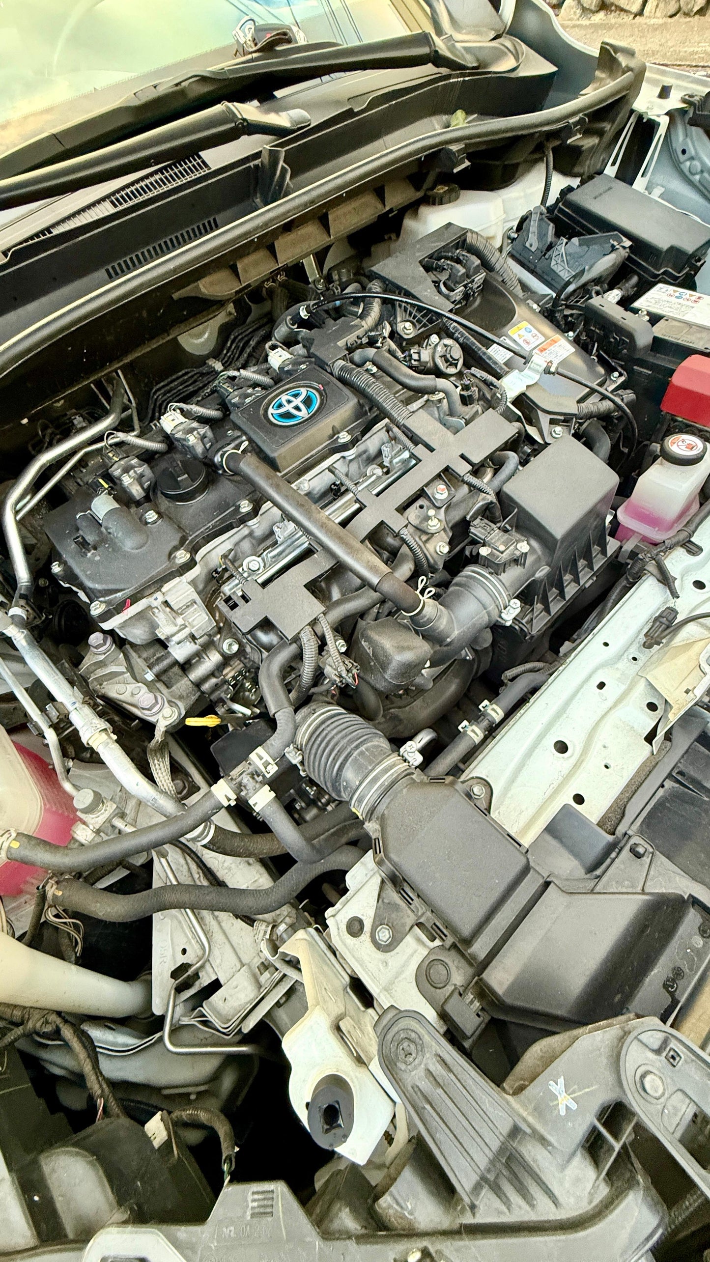 TOYOTA COROLLA CROSS XE-i 1.8 HYBRID 2023 AUTOMÁTICA