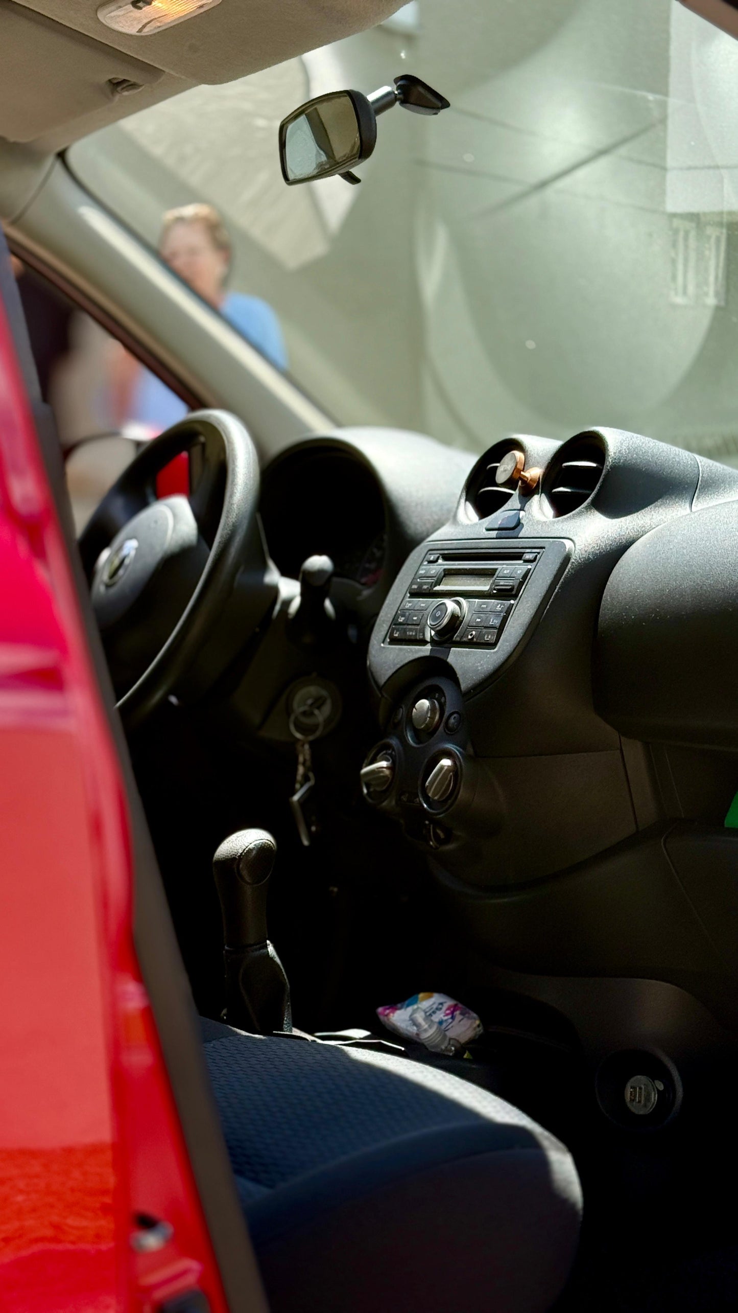 NISSAN MARCH ACTIVE 1.6 2015 MECÁNICO