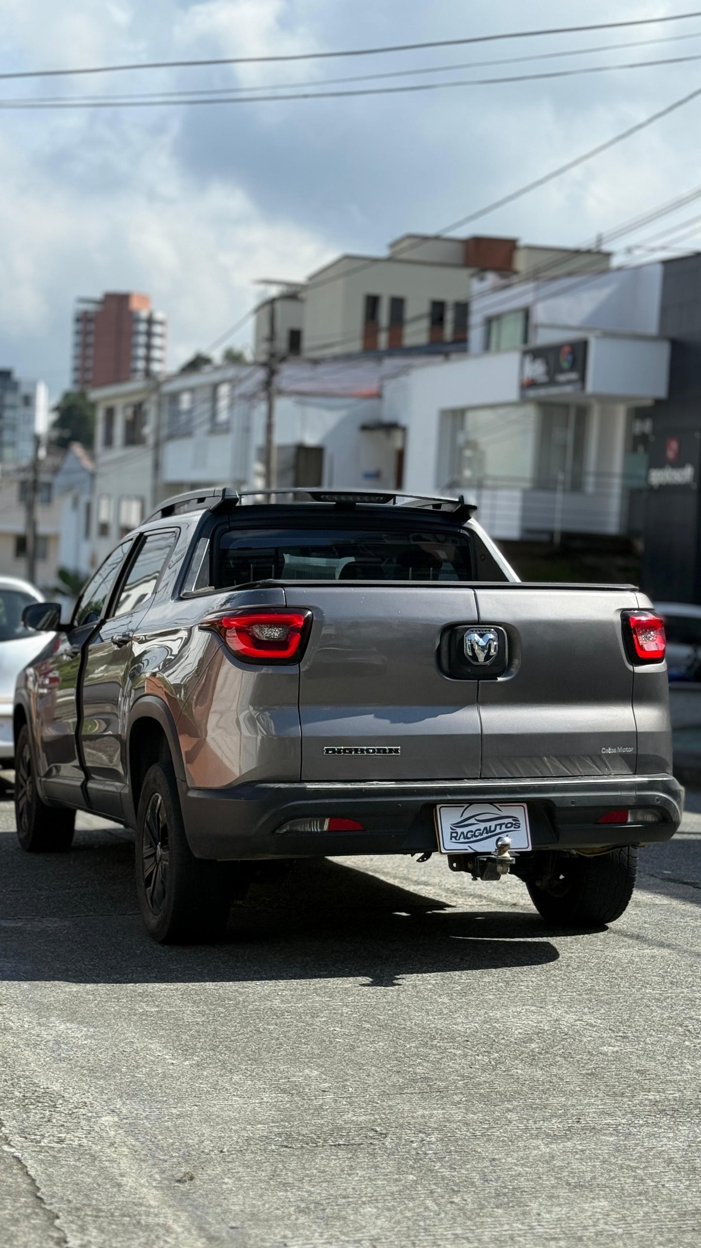RAM BIGHORN 4x2 GASOLINA 2020 AUTOMÁTICA