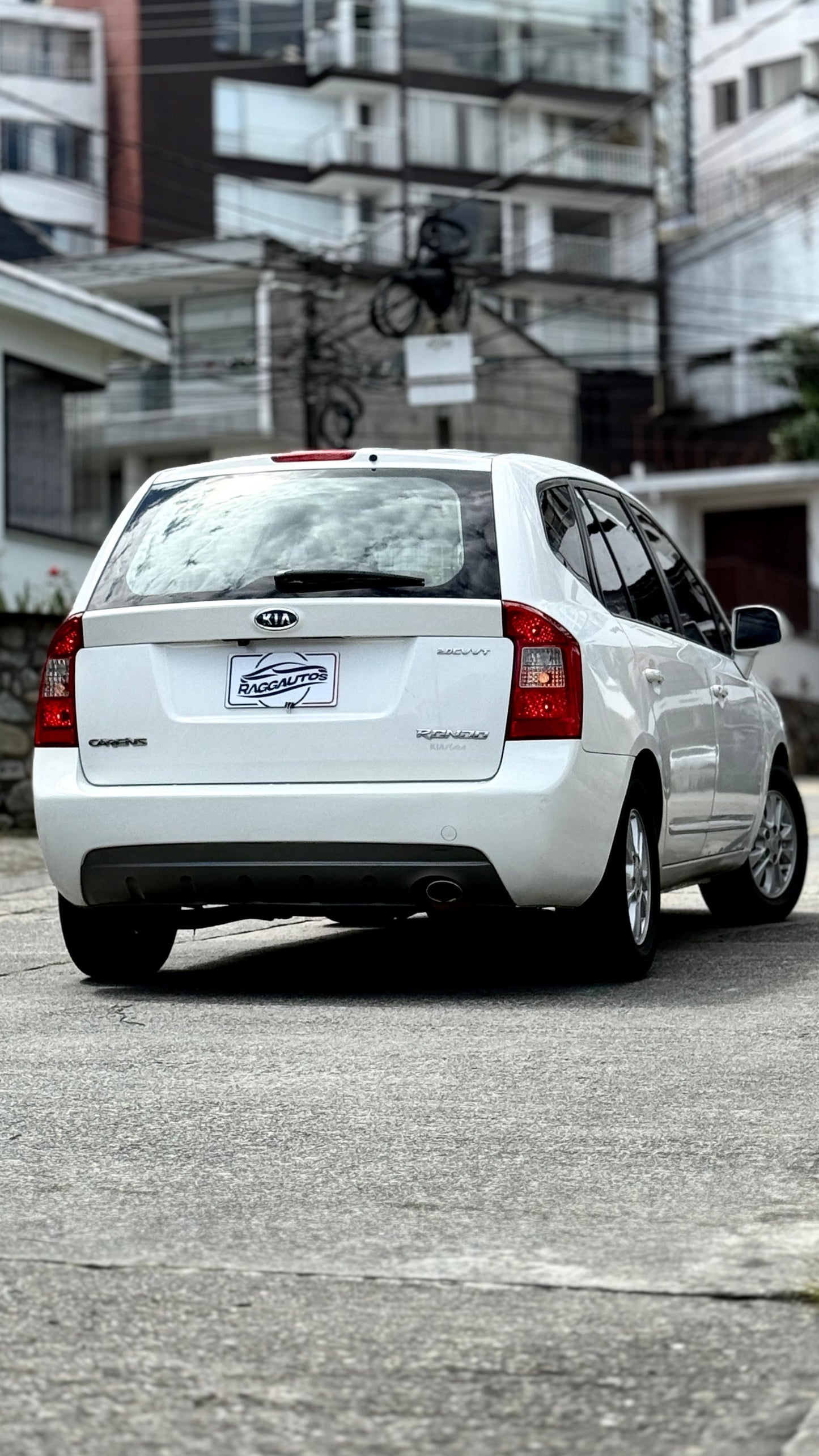 KIA CARENS RONDO 2.0 GASOLINA 2013 MECÁNICA