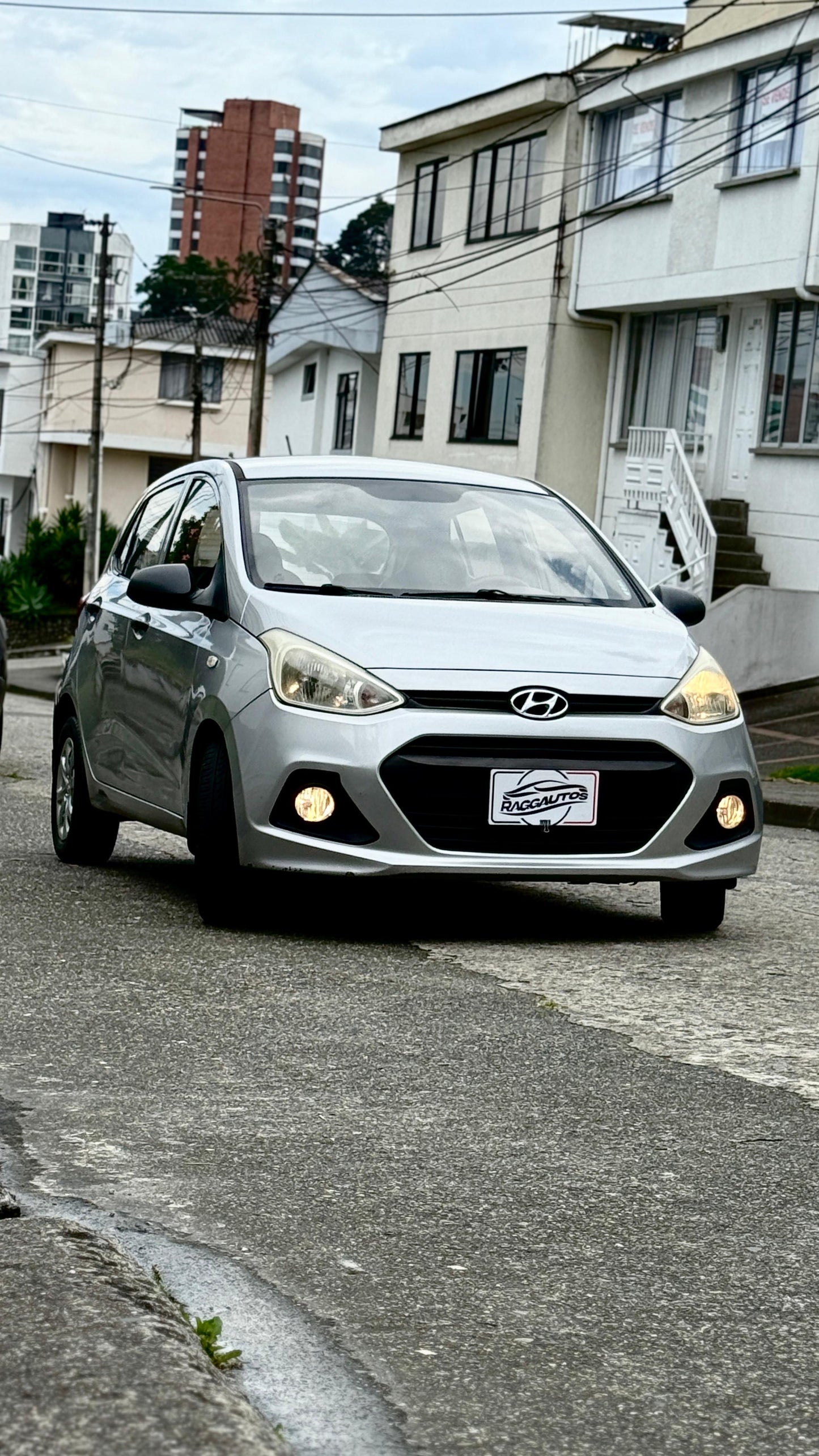 HYUNDAI GRAND i10 HATCHBACK 2015 MECÁNICO