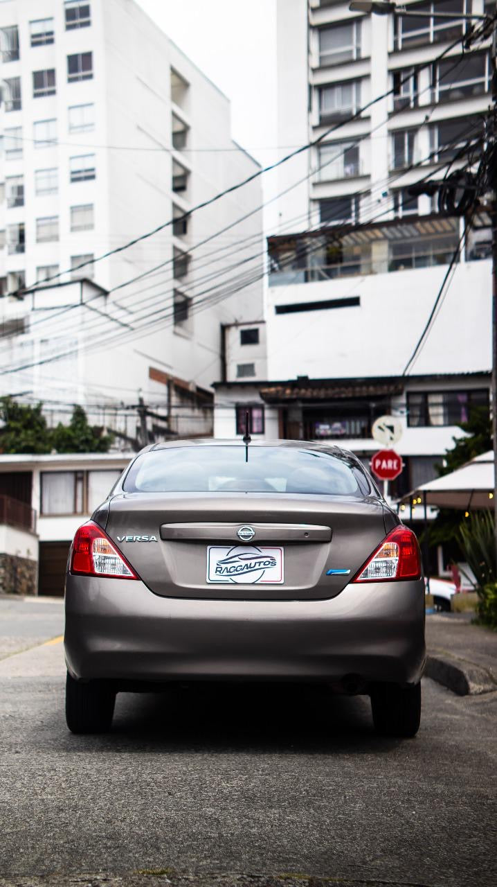 NISSAN VERSA 1.6 ADVANCE 2013 MECÁNICO