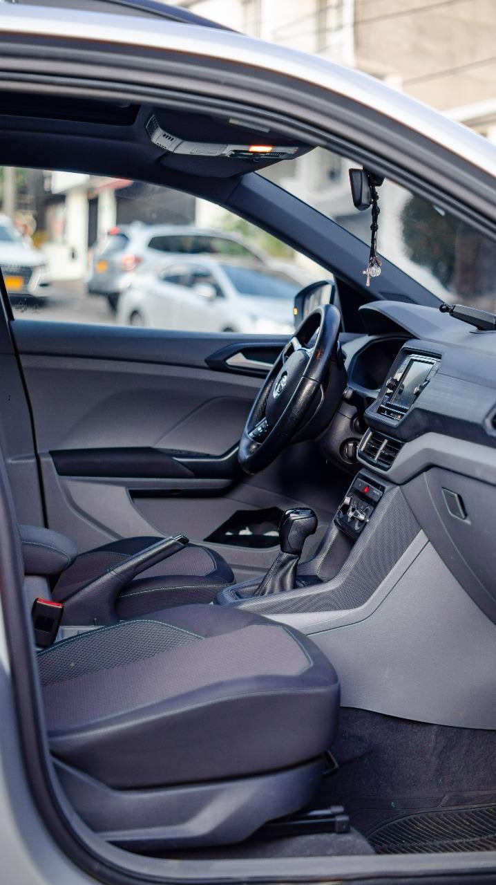 VOLKSWAGEN T CROSS TRENDLINE 2020 AUTOMÁTICA