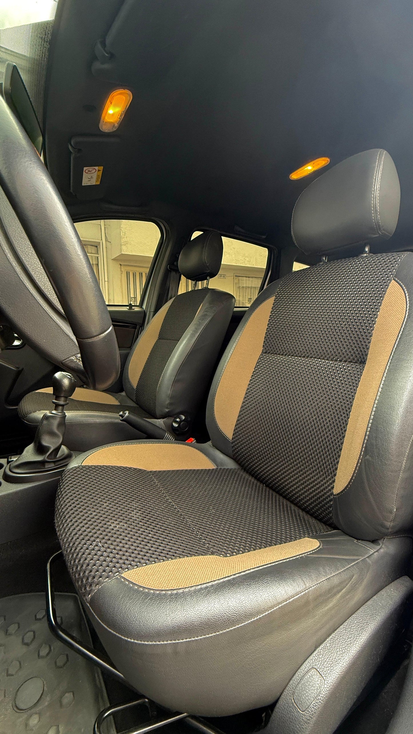 RENAULT DUSTER 2.0 50 AÑOS 4x4 GASOLINA 2020 MECÁNICA
