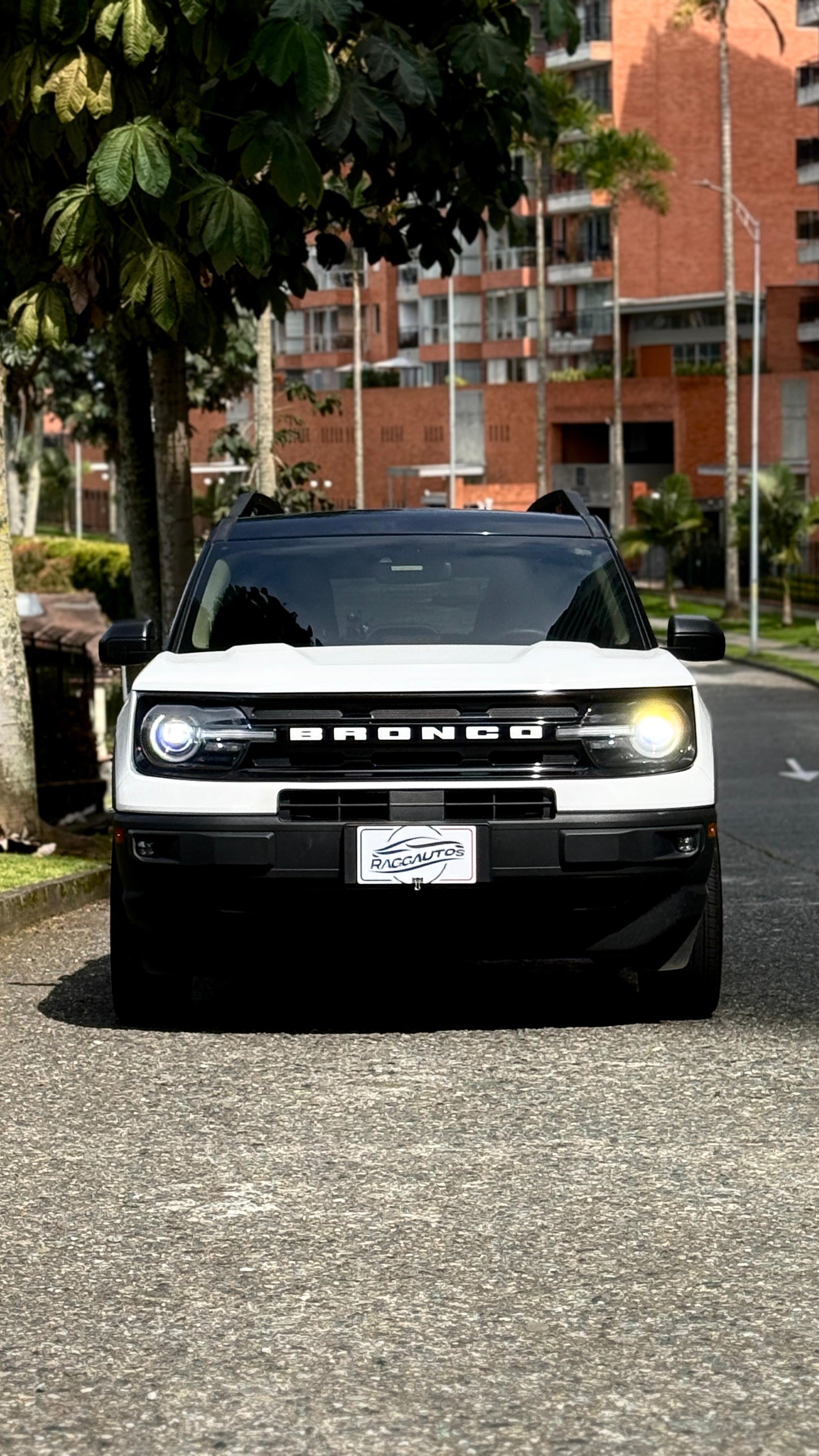 FORD BRONCO SPORT BLACK DIAMOND 1.5 TURBO 4x4 2023 AUTOMÁTICA
