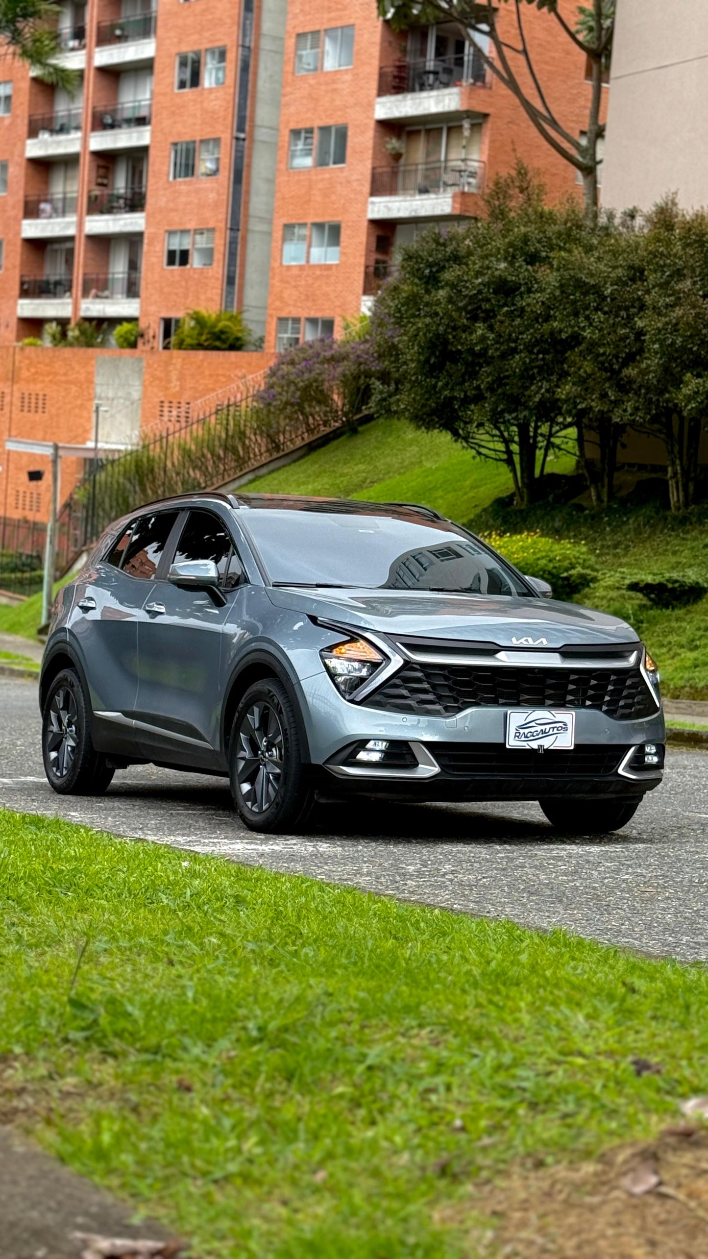 KIA SPORTAGE ZENITH 2.0 GASOLINA 2024 AUTOMÁTICA