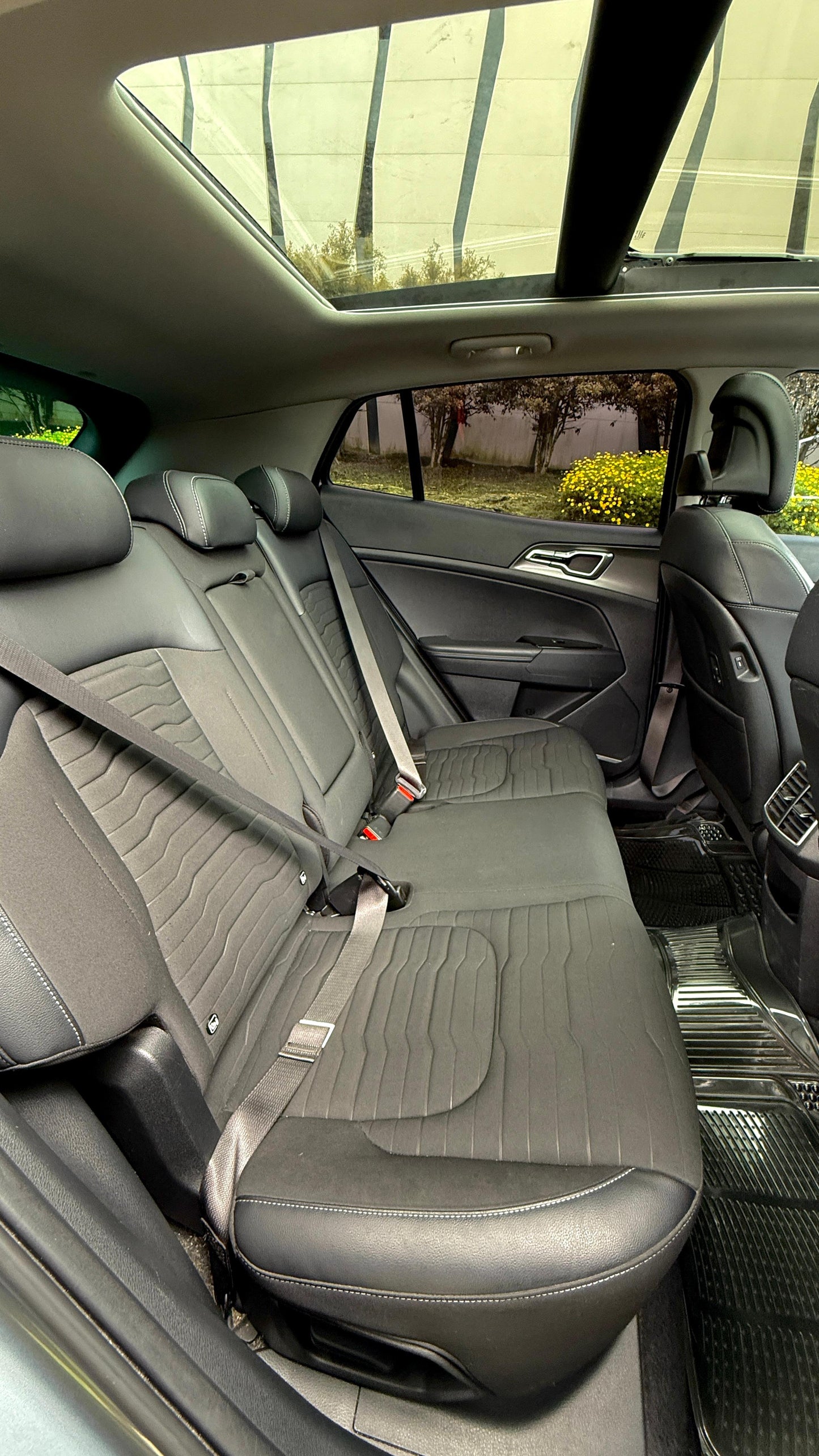 KIA SPORTAGE ZENITH 2.0 GASOLINA 2024 AUTOMÁTICA