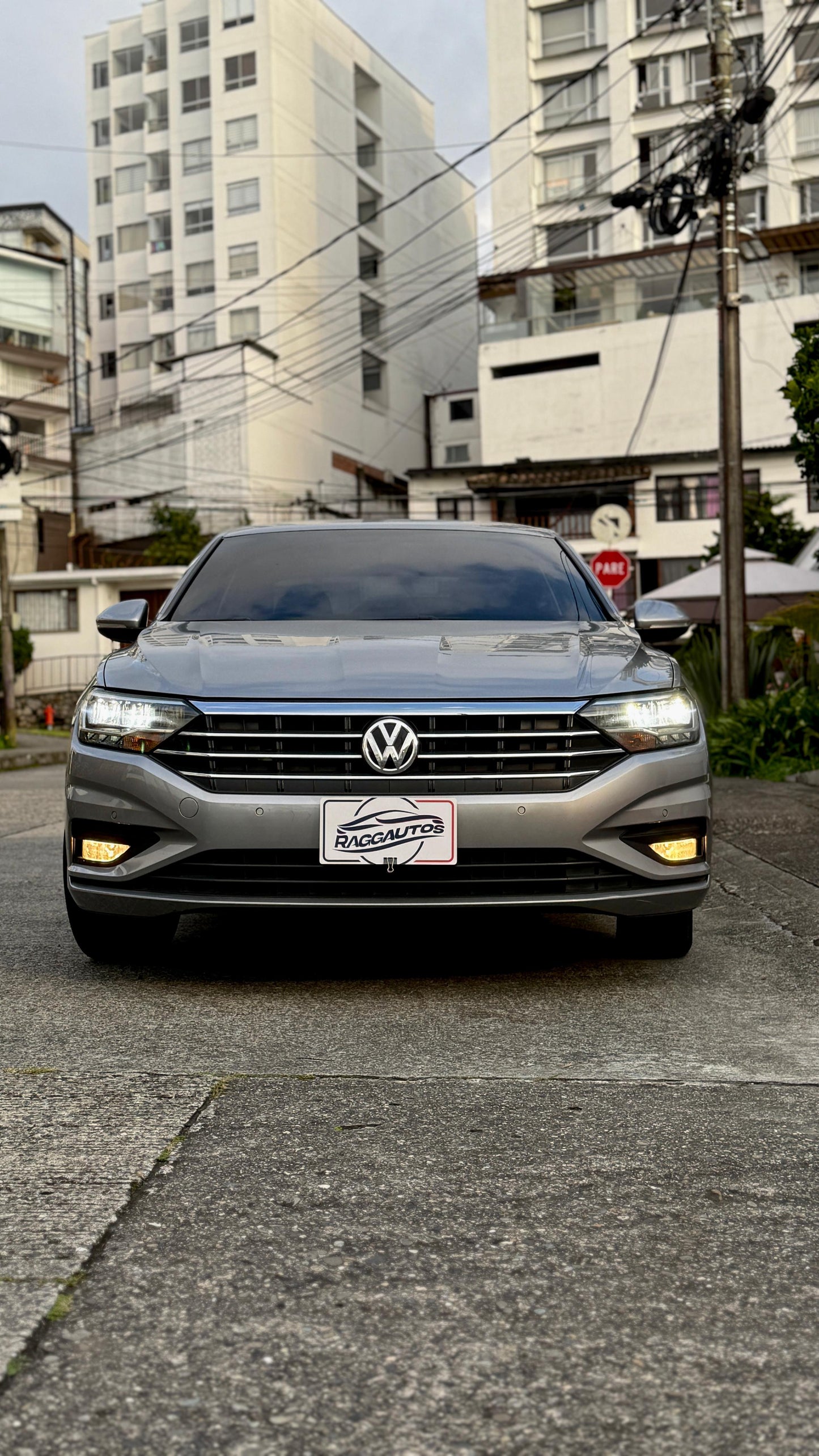 VOLKSWAGEN JETTA COMFORTLINE TSI 1.4 TURBO 2020 AUTOMÁTICO