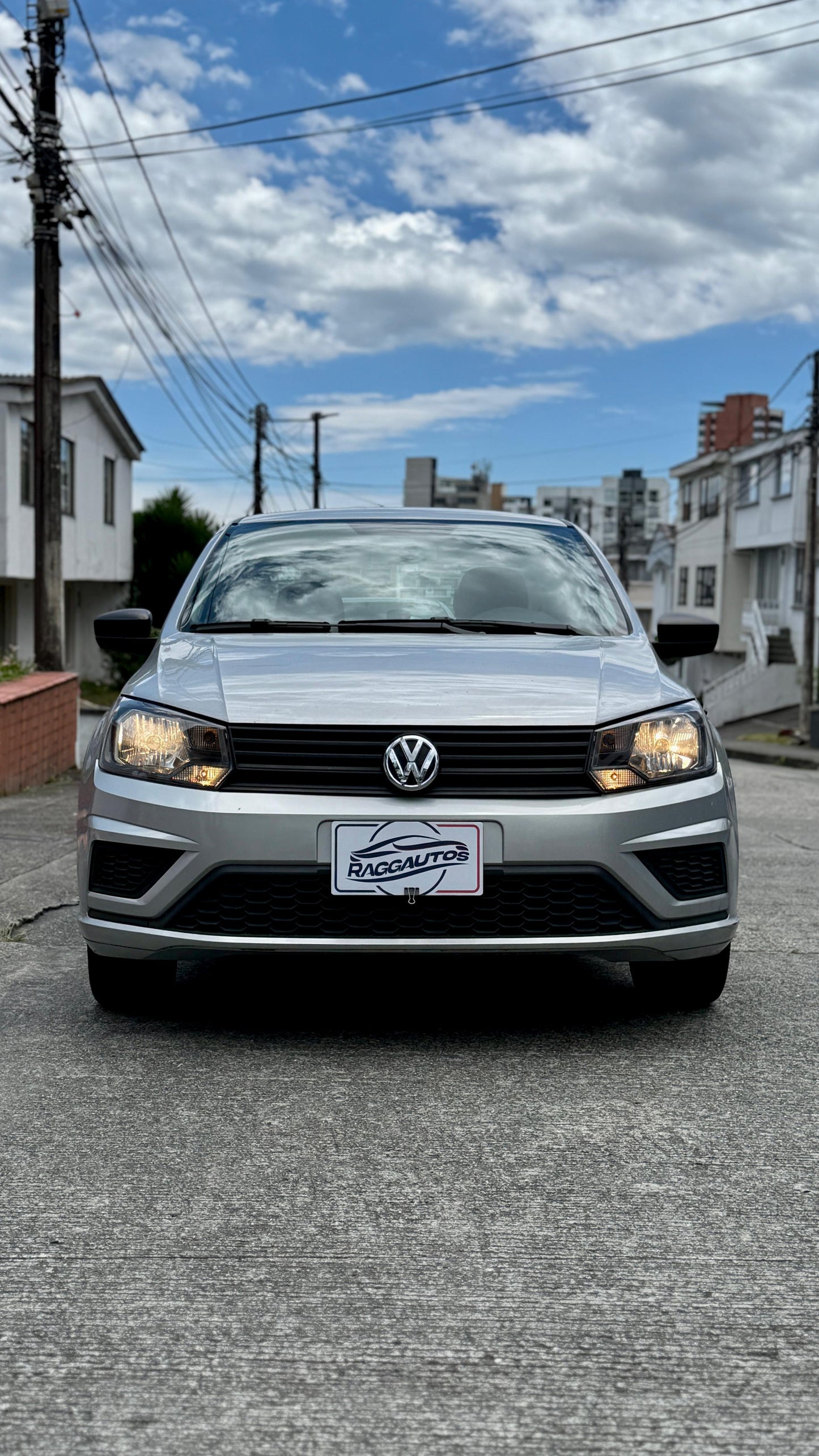 VOLKSWAGEN VOYAGE TRENDLINE 1.6 2022 MECÁNICO