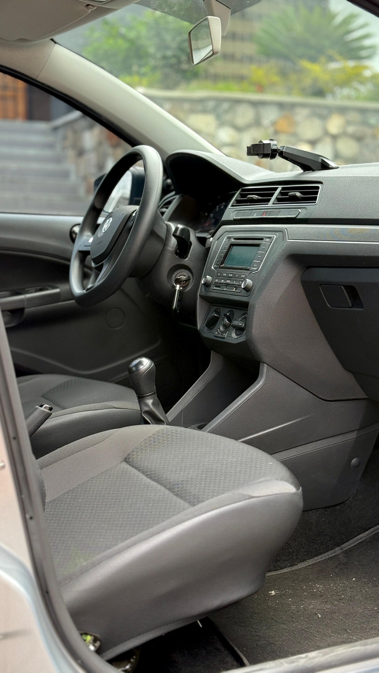 VOLKSWAGEN VOYAGE TRENDLINE 1.6 2022 MECÁNICO