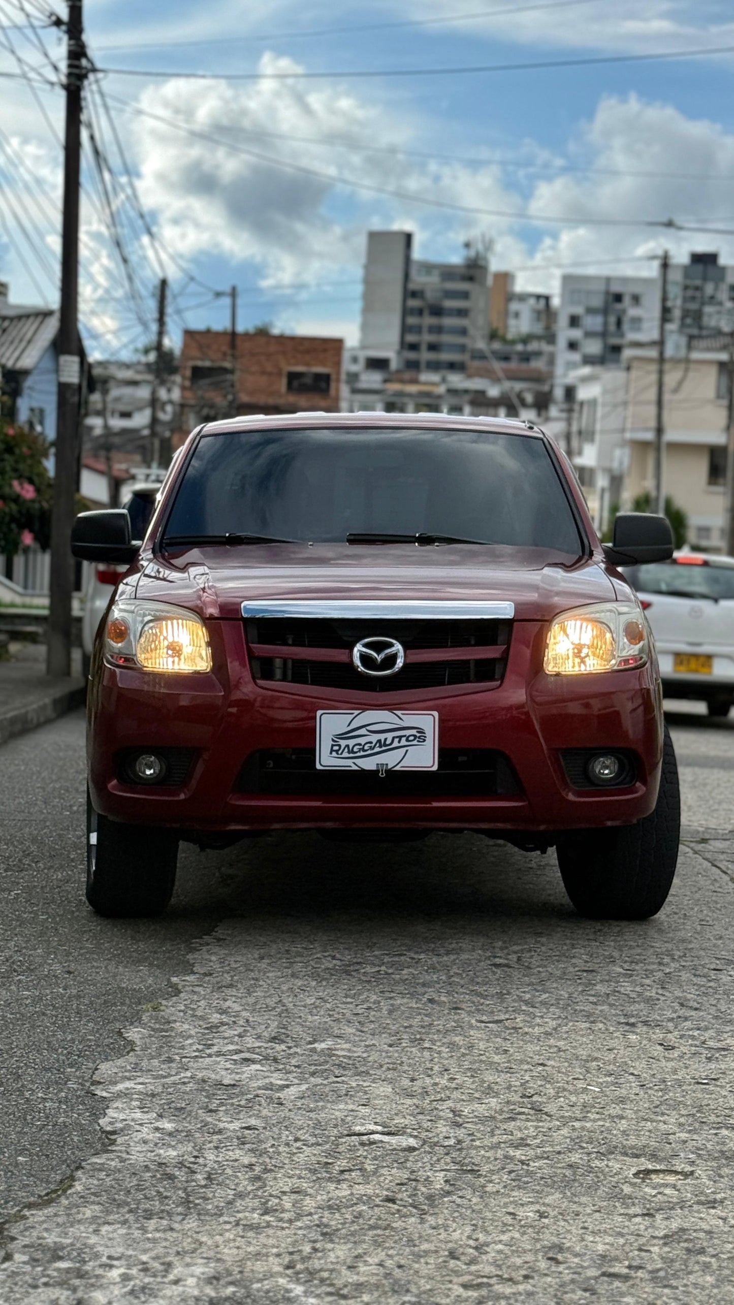 MAZDA BT50 2.2 GASOLINA 4x2 2014 MECÁNICA