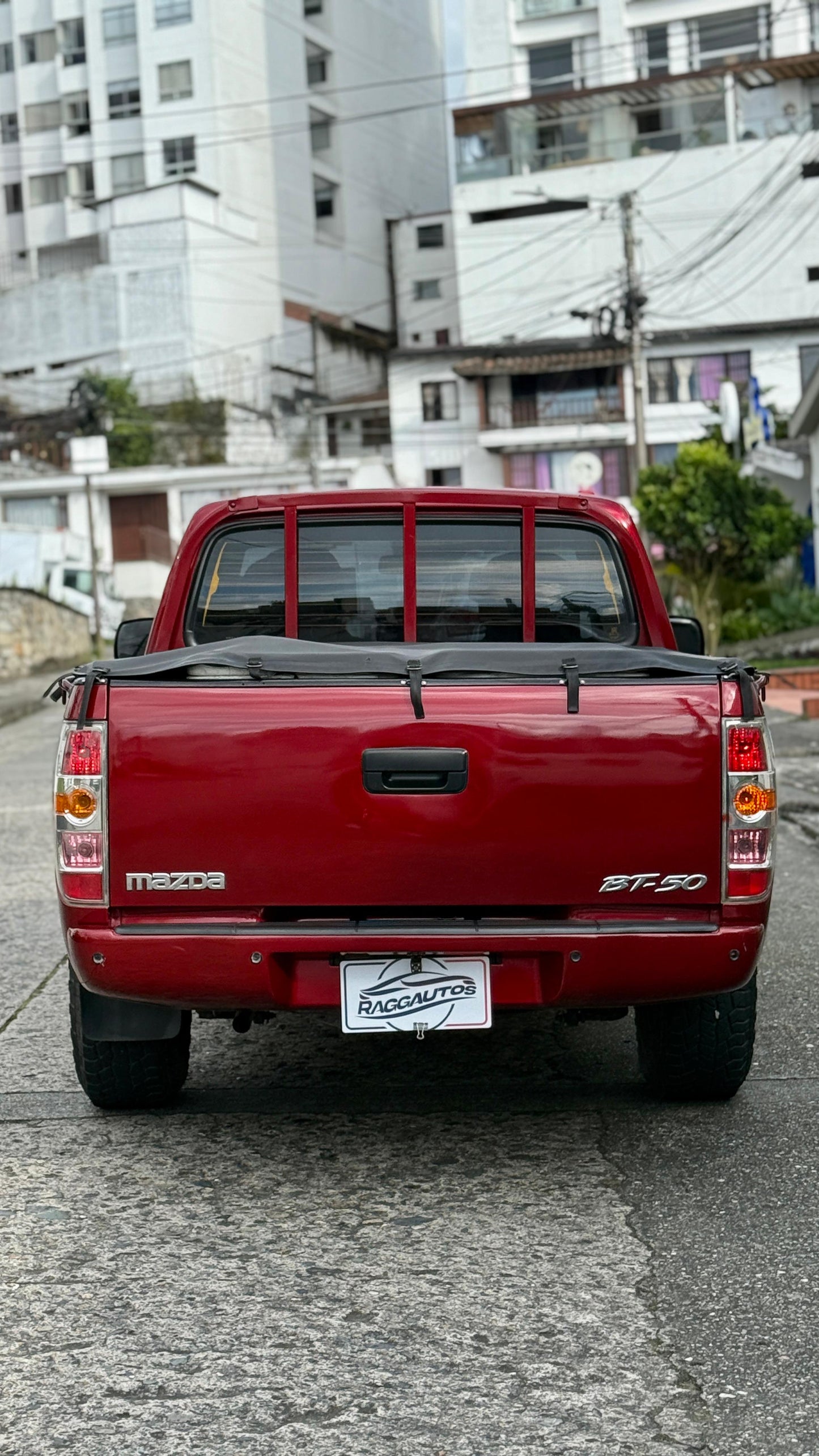 MAZDA BT50 2.2 GASOLINA 4x2 2014 MECÁNICA
