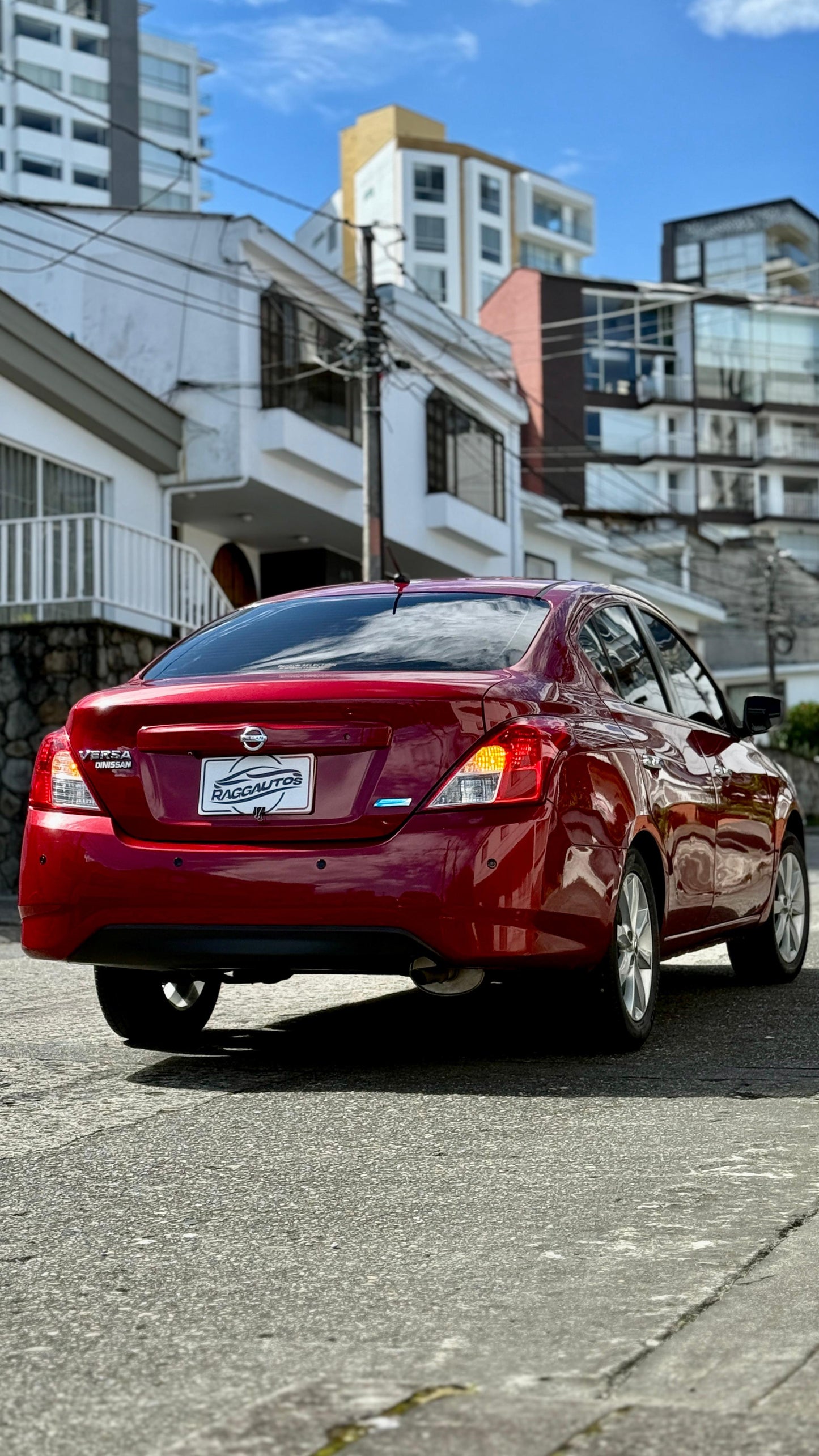 NISSAN VERSA PUREDRIVE 1.6 2016 AUTOMÁTICO