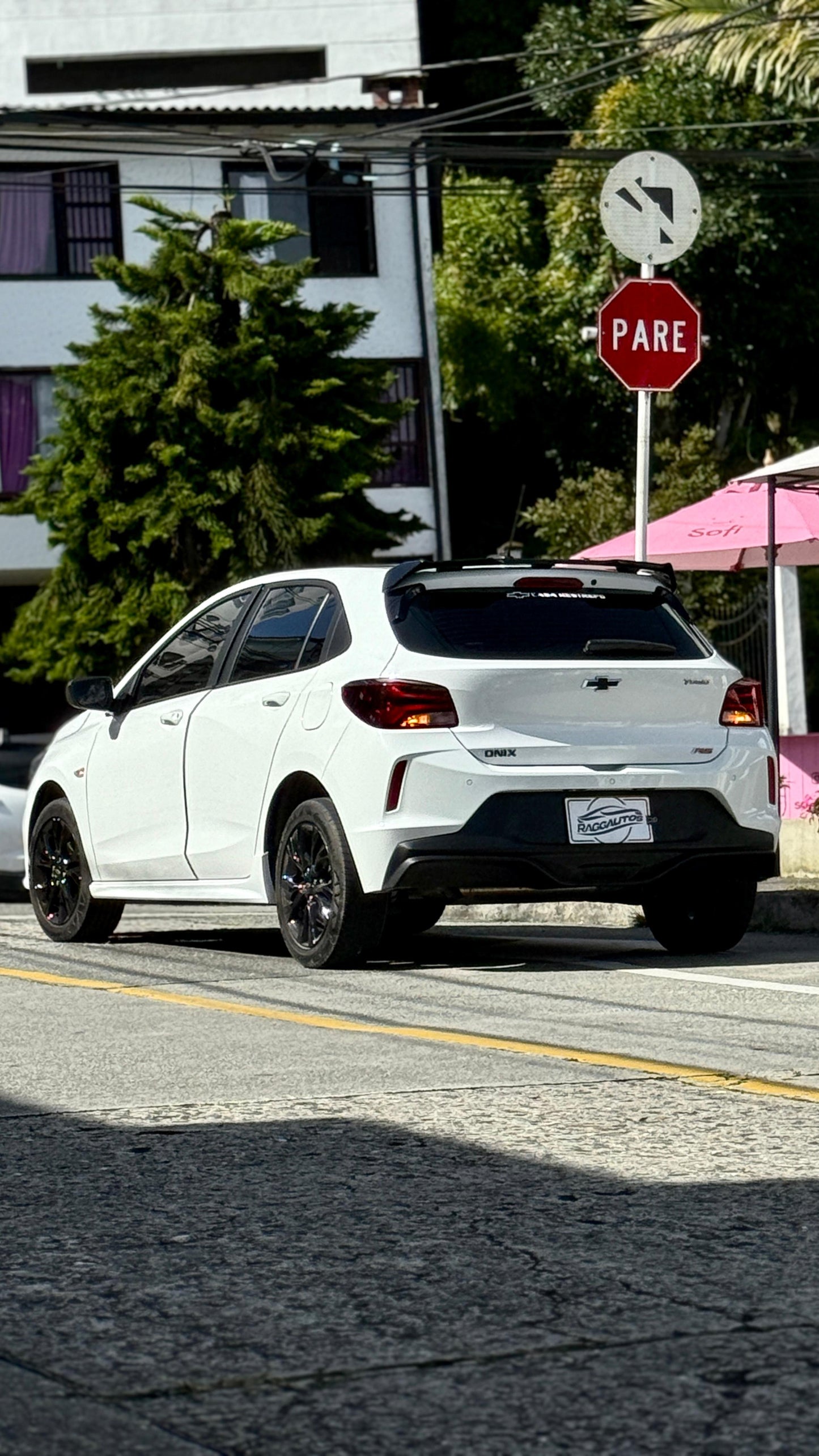 CHEVROLET ONIX RS 1.0 TURBO 2024 MECÁNICO