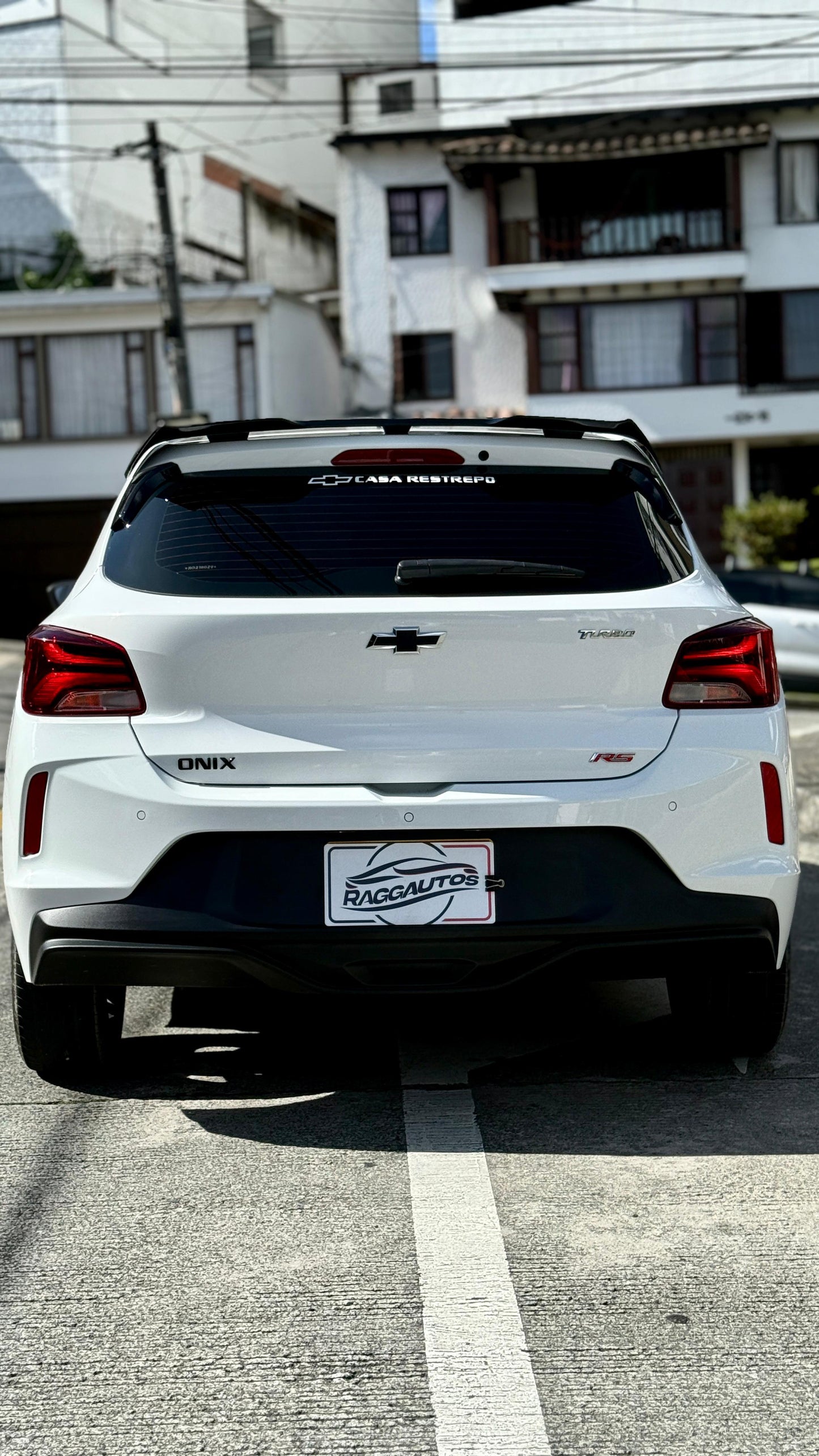 CHEVROLET ONIX RS 1.0 TURBO 2024 MECÁNICO