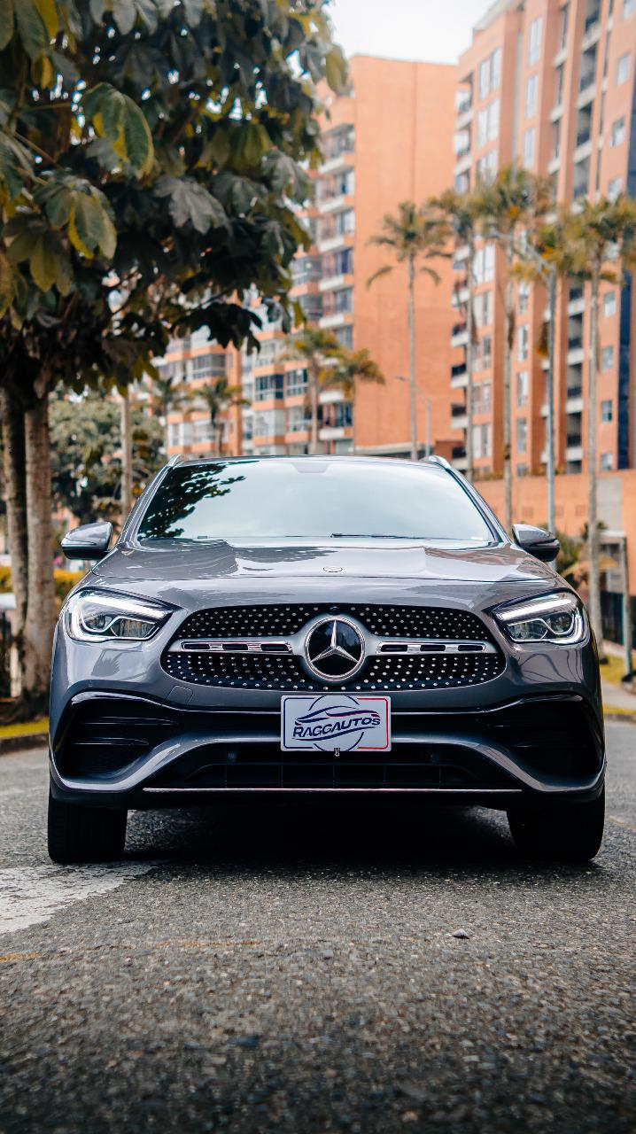 MERCEDES BENZ GLA200 1.4 TURBO GASOLINA 2022 AUTOMÁTICA