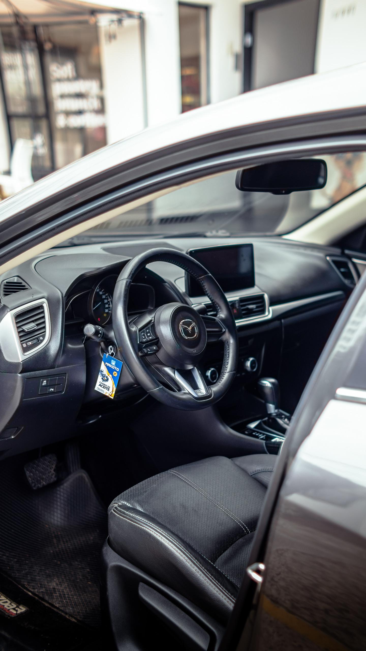MAZDA 3 TOURING SEDÁN 2.0 2019 AUTOMÁTICO