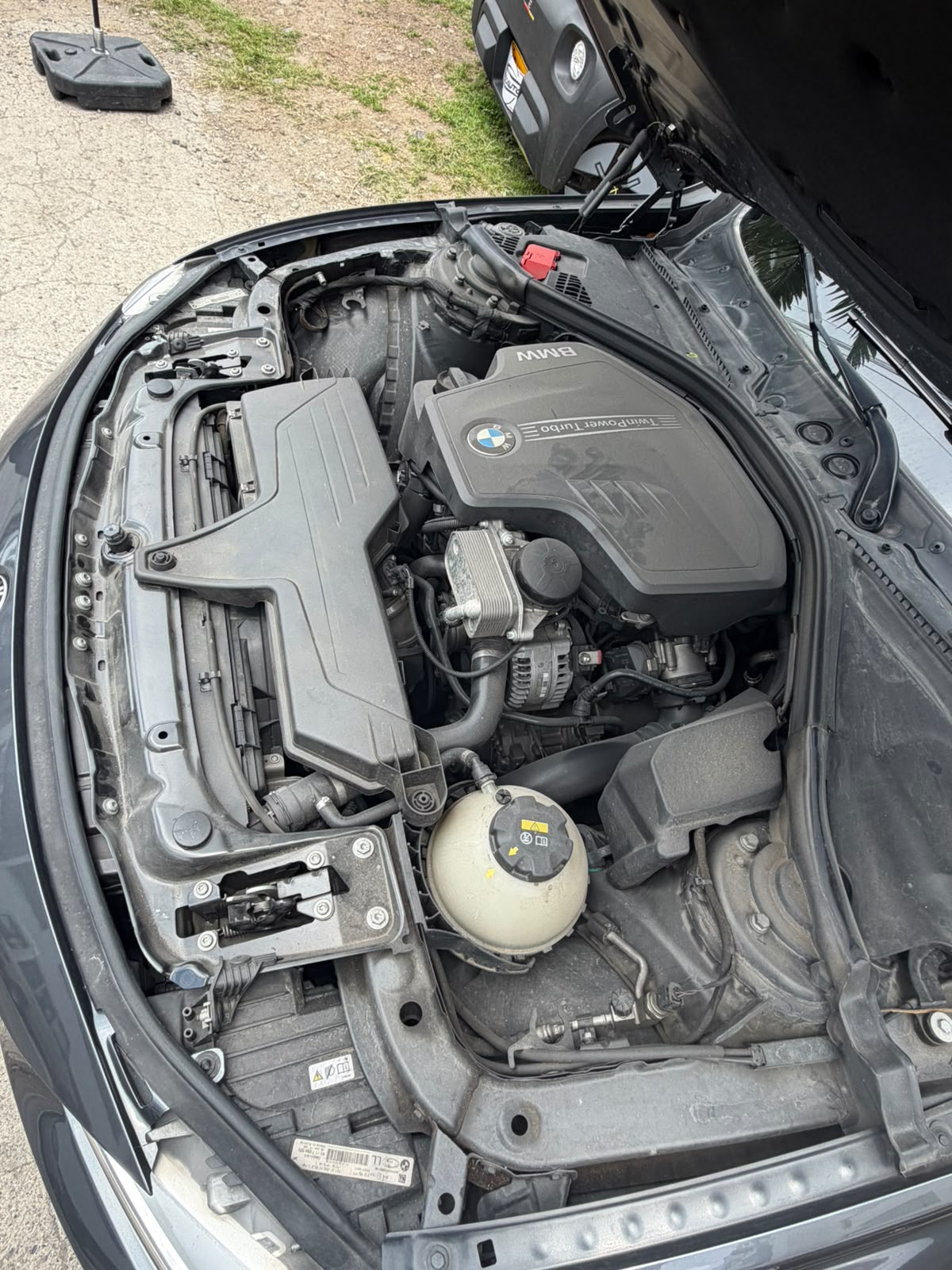 BMW 320i LUXURY EXECUTIVE 2.0 TURBO 2015 AUTOMÁTICO