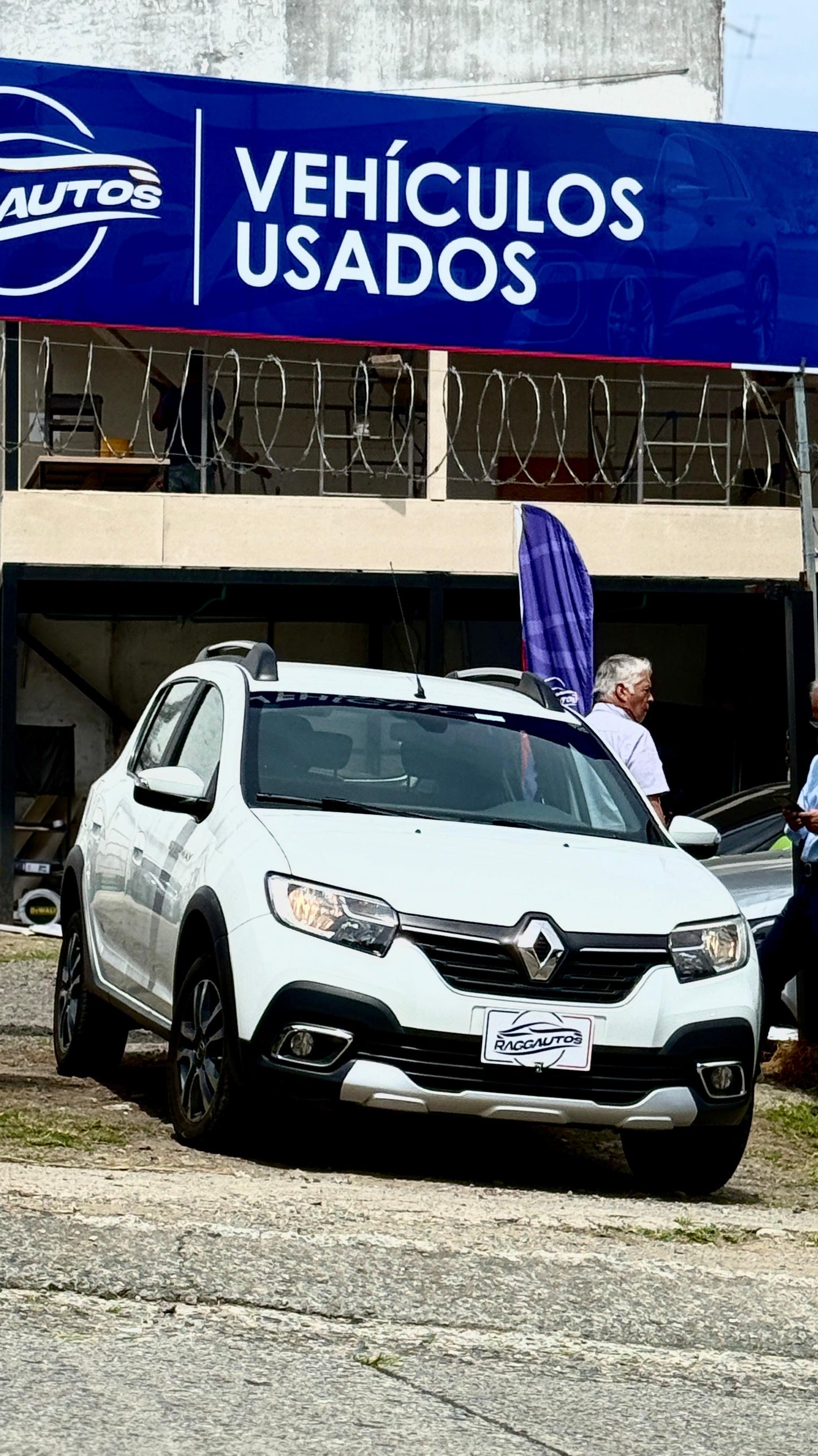 RENAULT SANDERO STEPWAY DYNAMIQUE 2020 AUTOMÁTICO