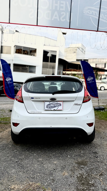 FORD FIESTA TITANIUM HATCHBACK 1.6 2013 AUTOMÁTICO