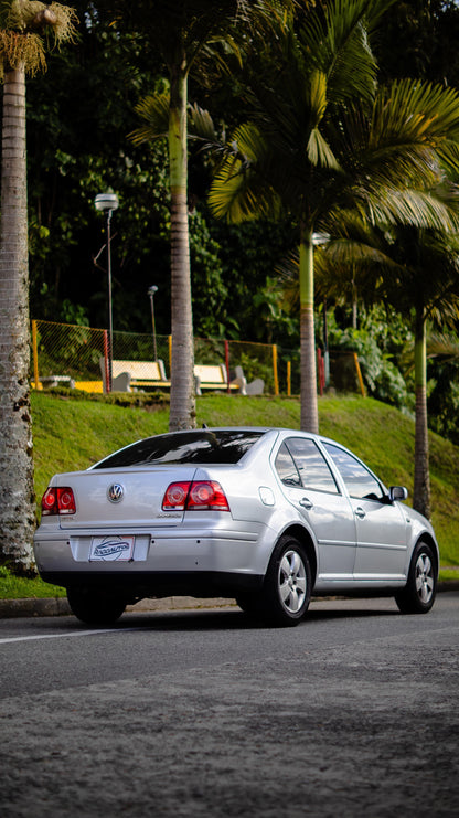 VOLKSWAGEN JETTA EUROPA 2.0 2014 MECÁNICO