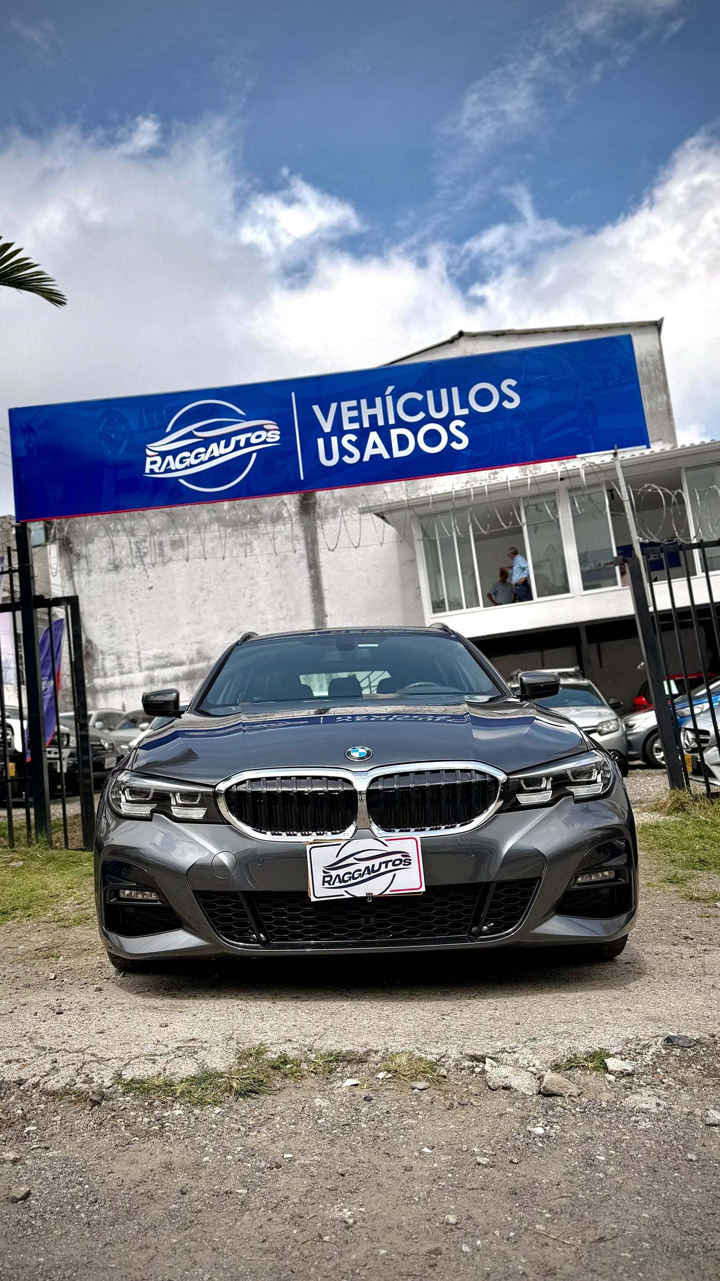 BMW 330i 2.0 PAQUETE M 2022 AUTOMÁTICO