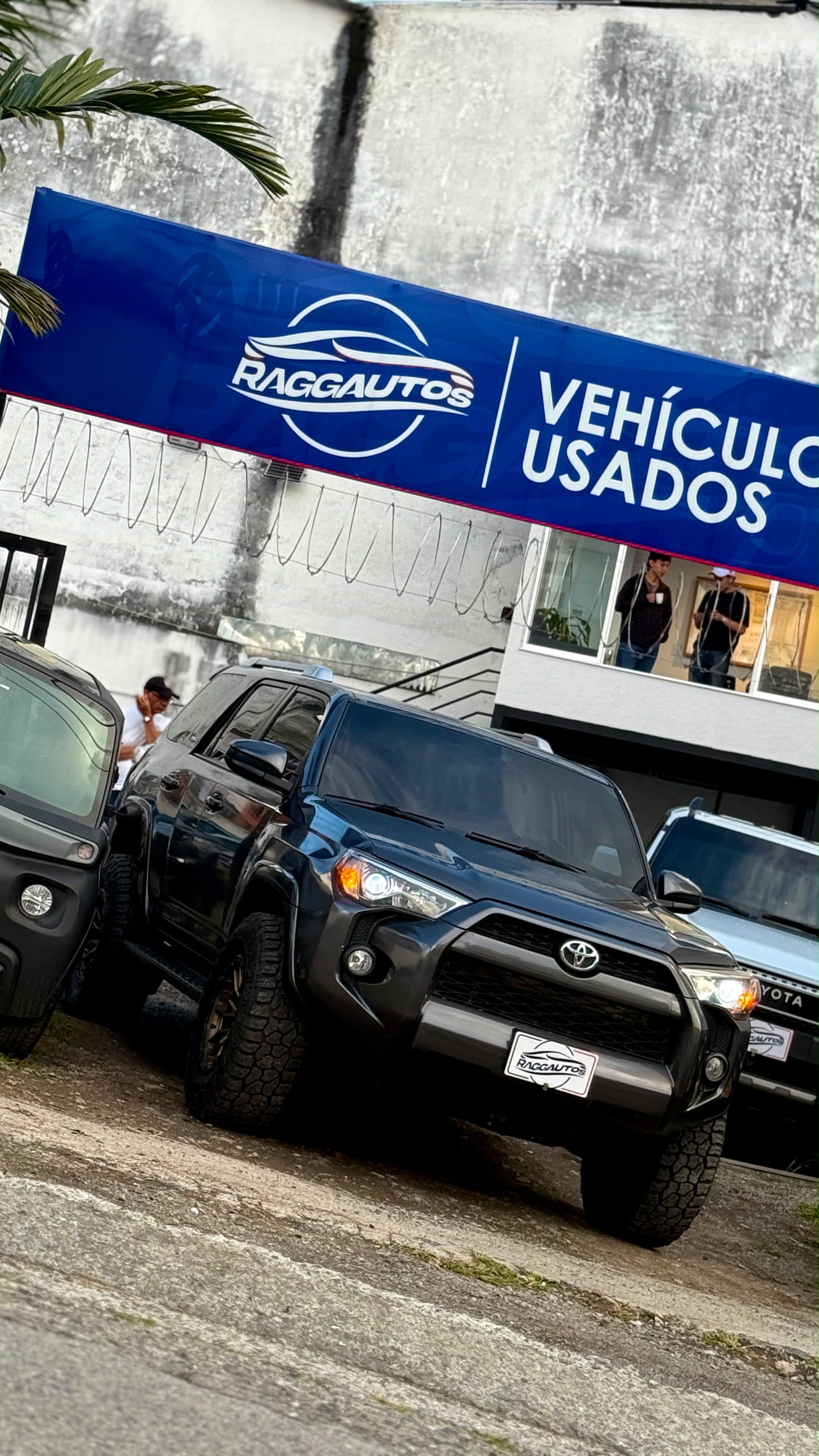 TOYOTA 4RUNNER SR5 4.0 4x4 2016 AUTOMÁTICA