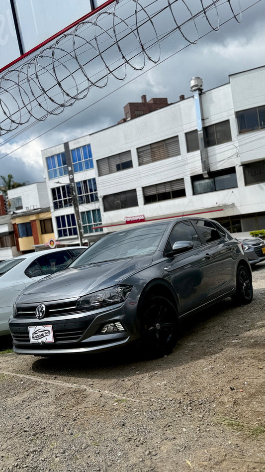 VOLKSWAGEN POLO COMFORTLINE 1.6 MSI 2020 AUTOMÁTICO