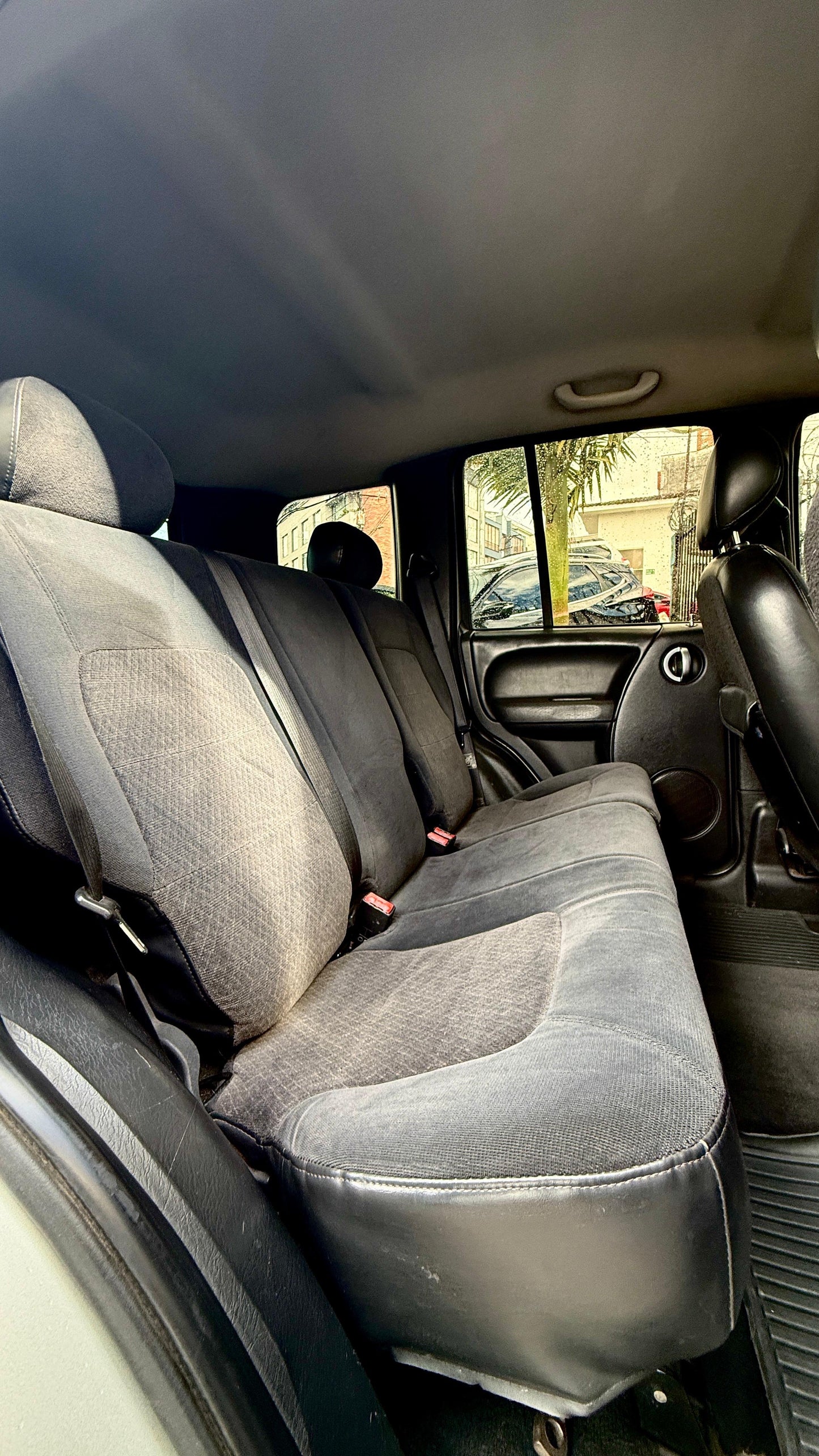 JEEP CHEROKEE LIBERTY 3.7 4x4 2004 AUTOMÁTICA