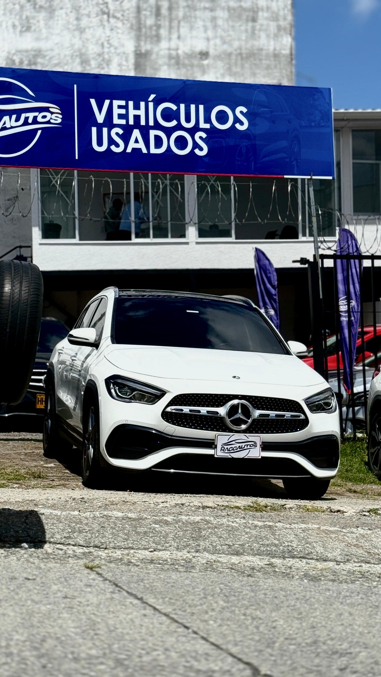 MERCEDES BENZ GLA200 1.4 TURBO 2023 AUTOMÁTICA